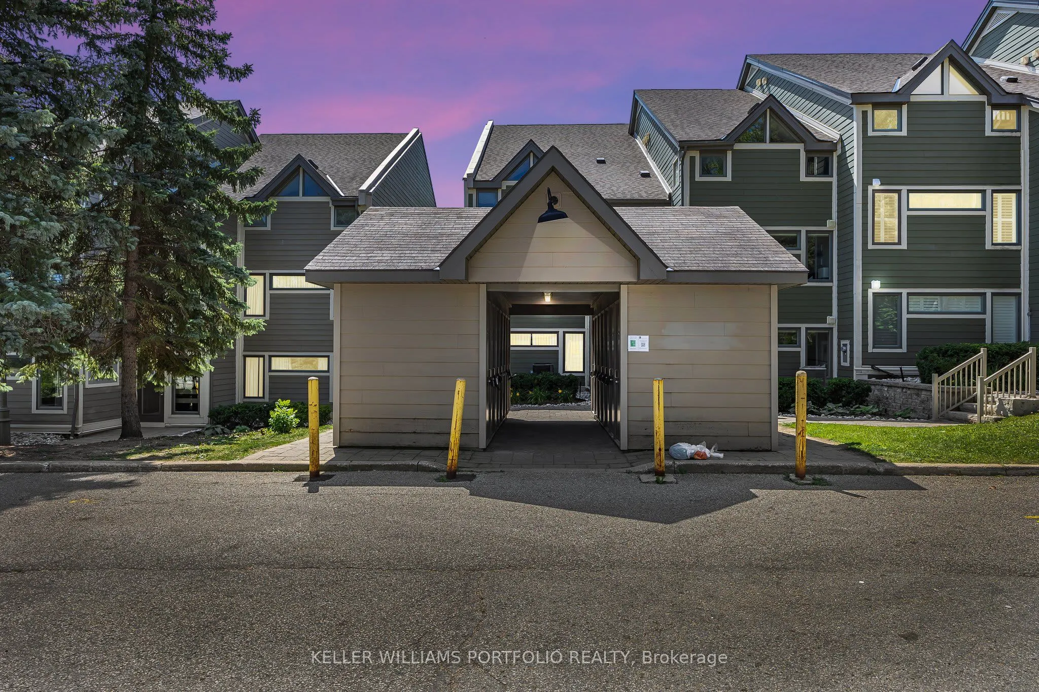 796404 Grey 19 Road #107