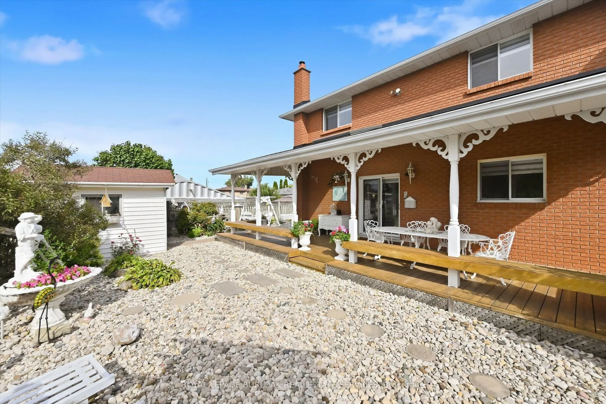 83 Oakridge Drive
