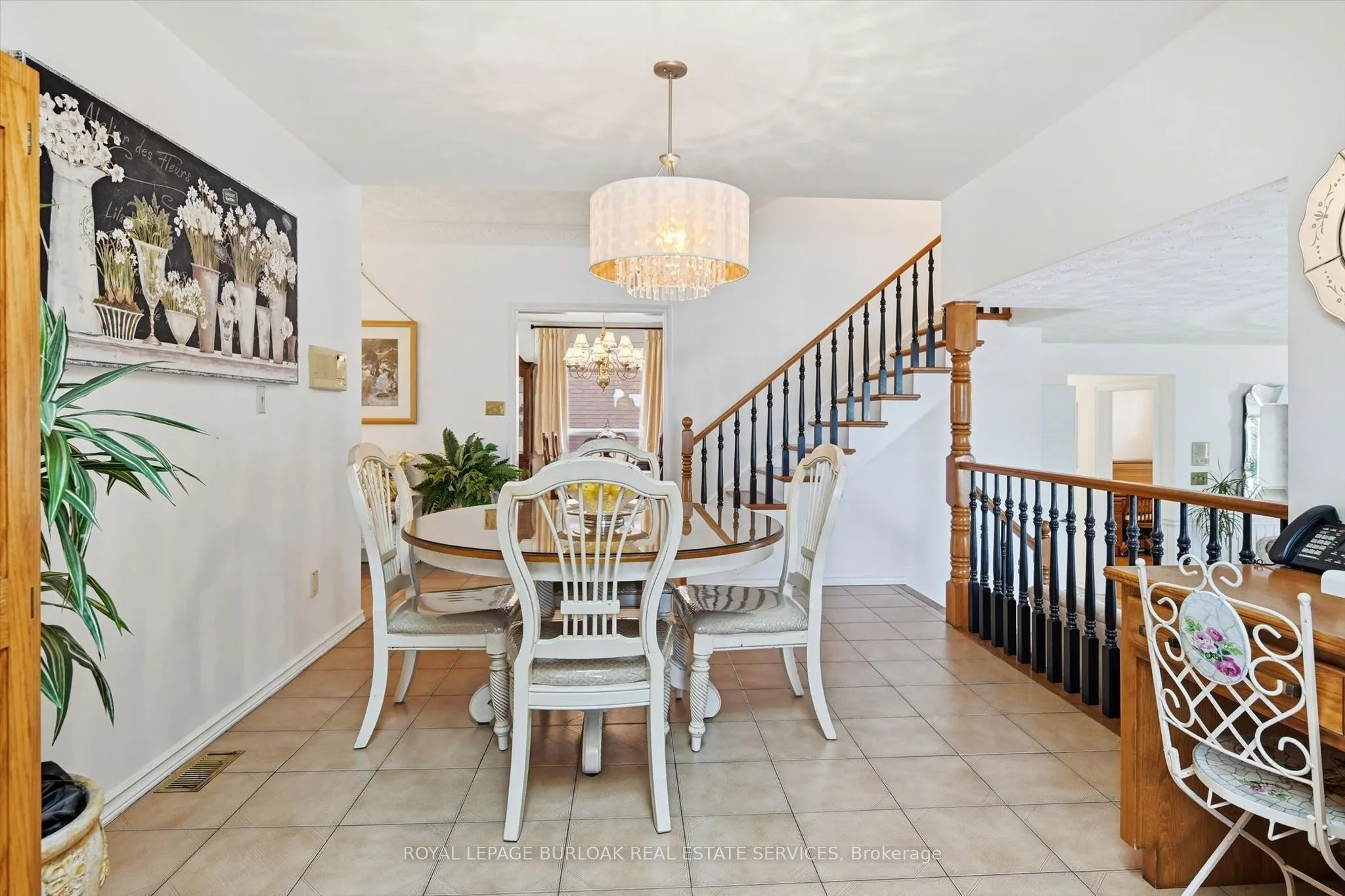 83 Oakridge Drive