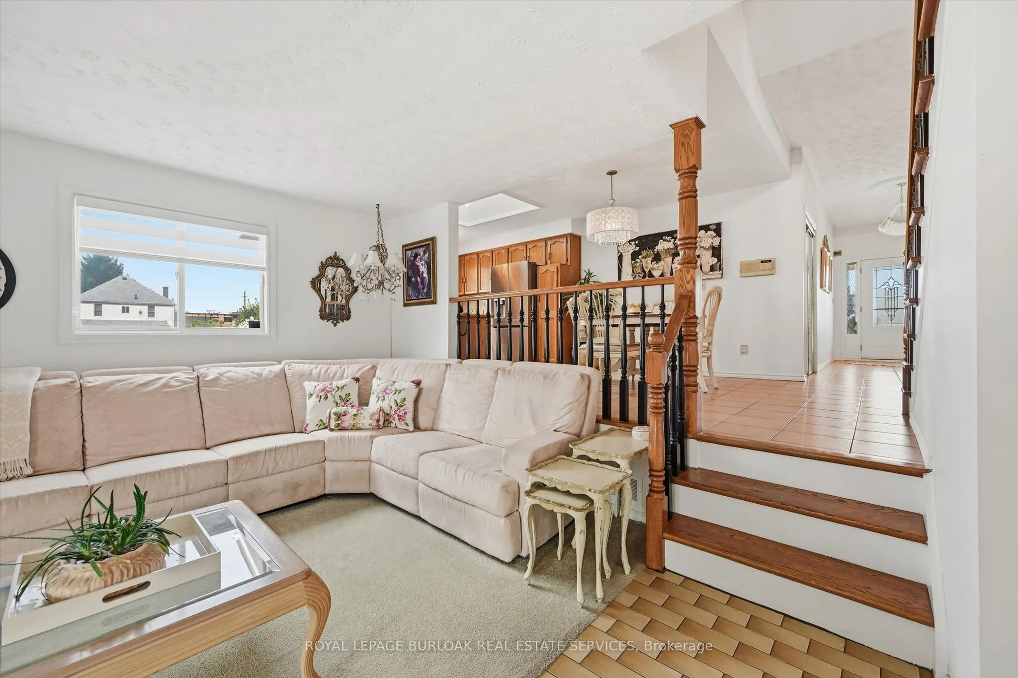 83 Oakridge Drive
