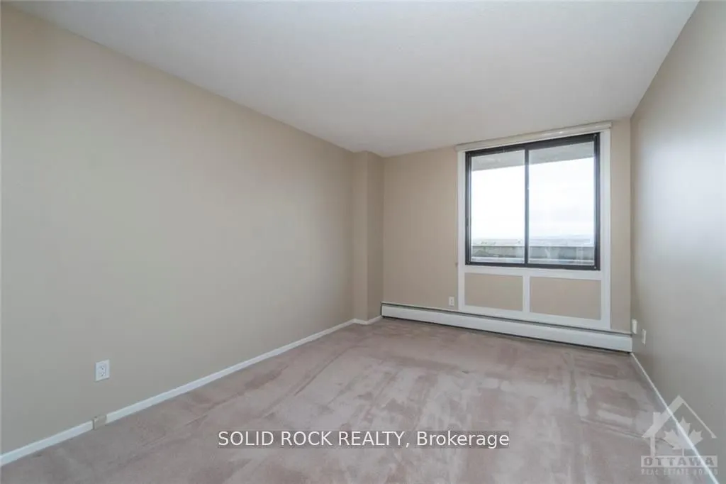 415 Greenview Avenue N #309