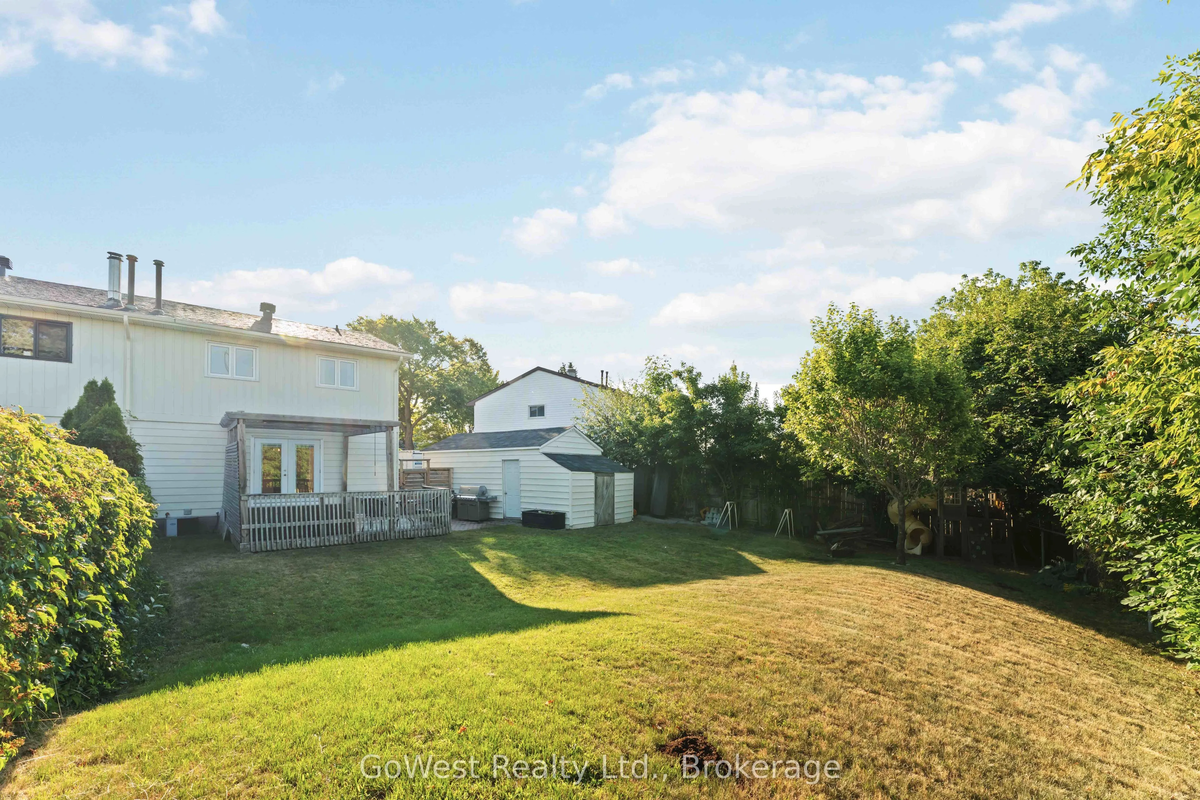 94 Fieldgate Drive