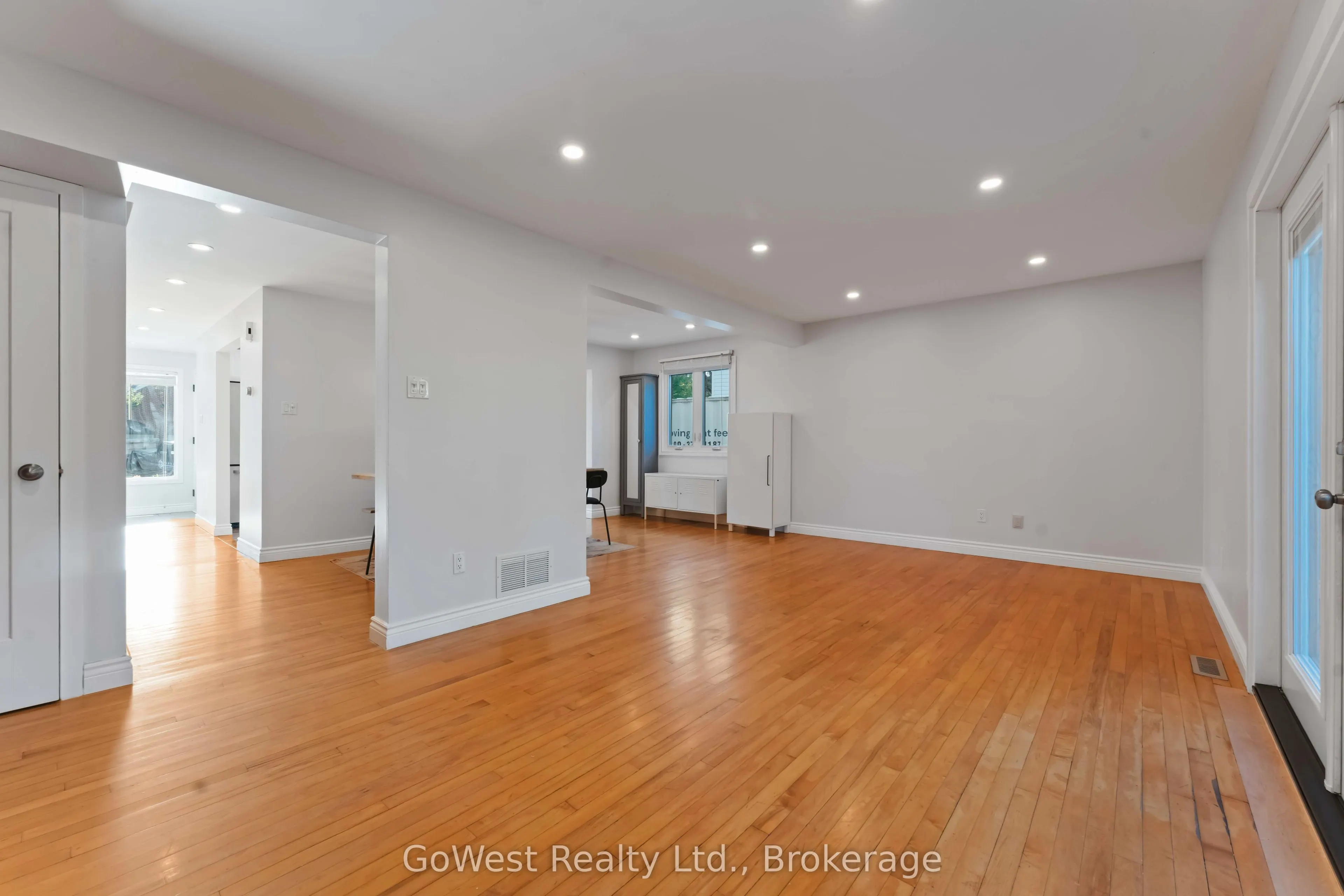 94 Fieldgate Drive