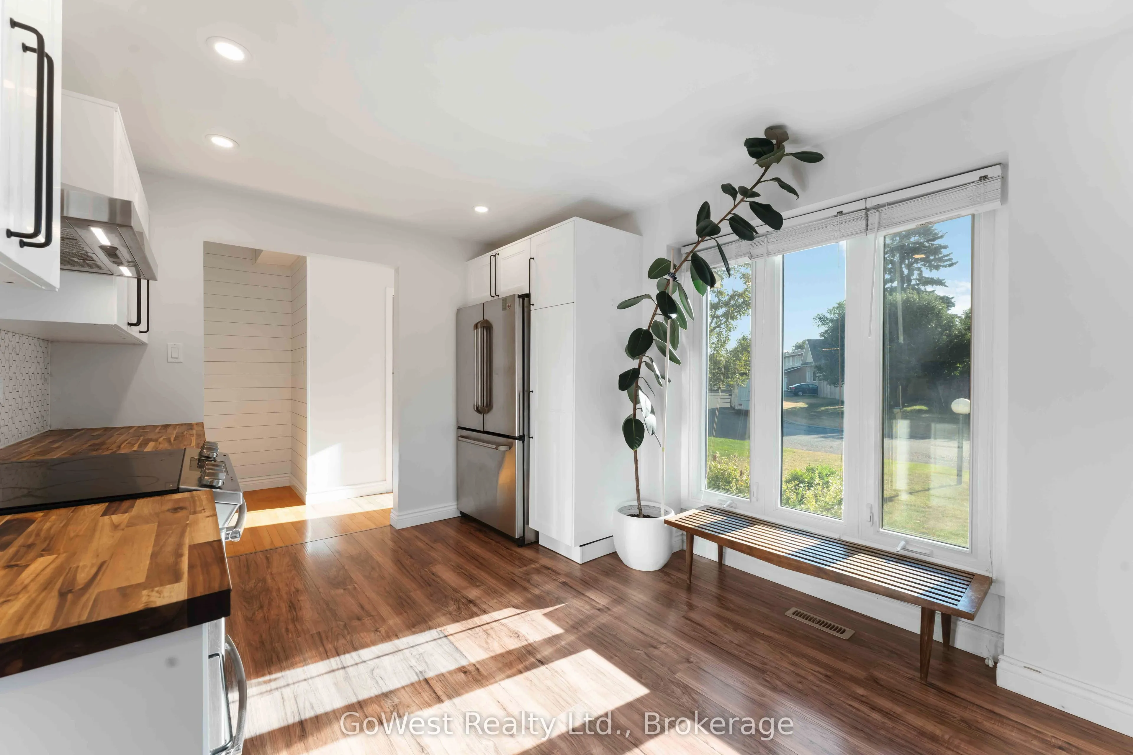 94 Fieldgate Drive
