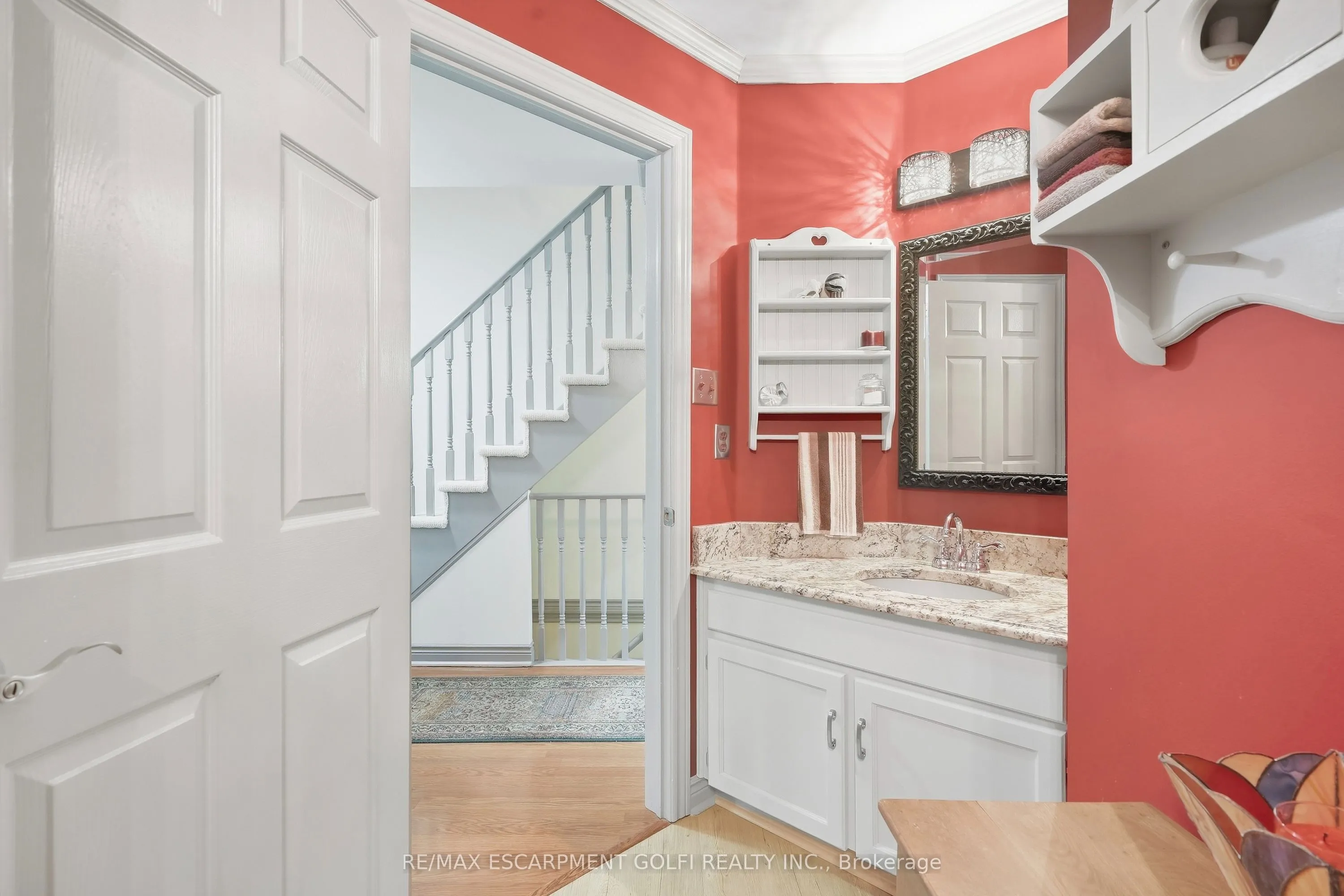 9 Wentworth Drive #5