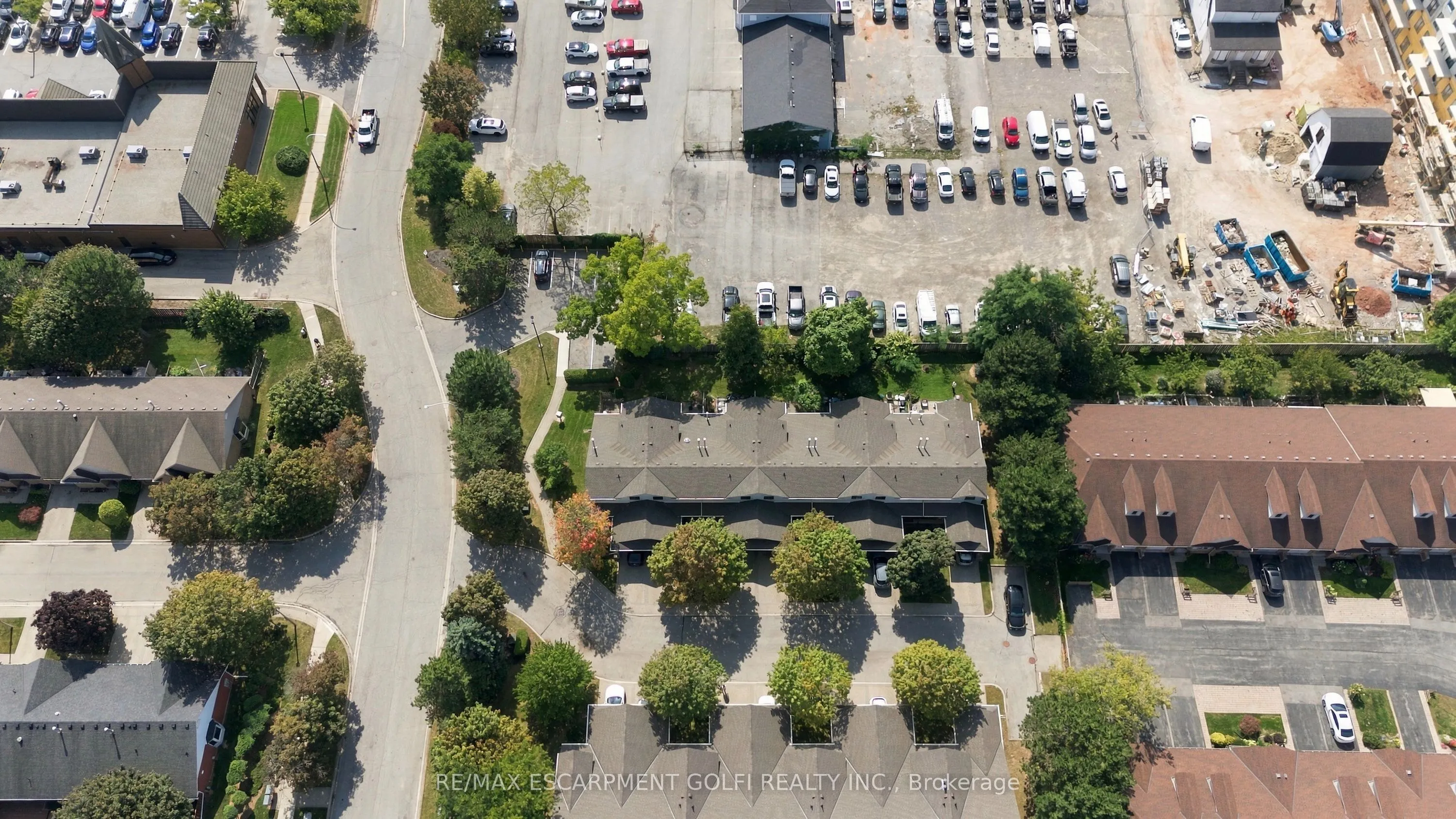 9 Wentworth Drive #5