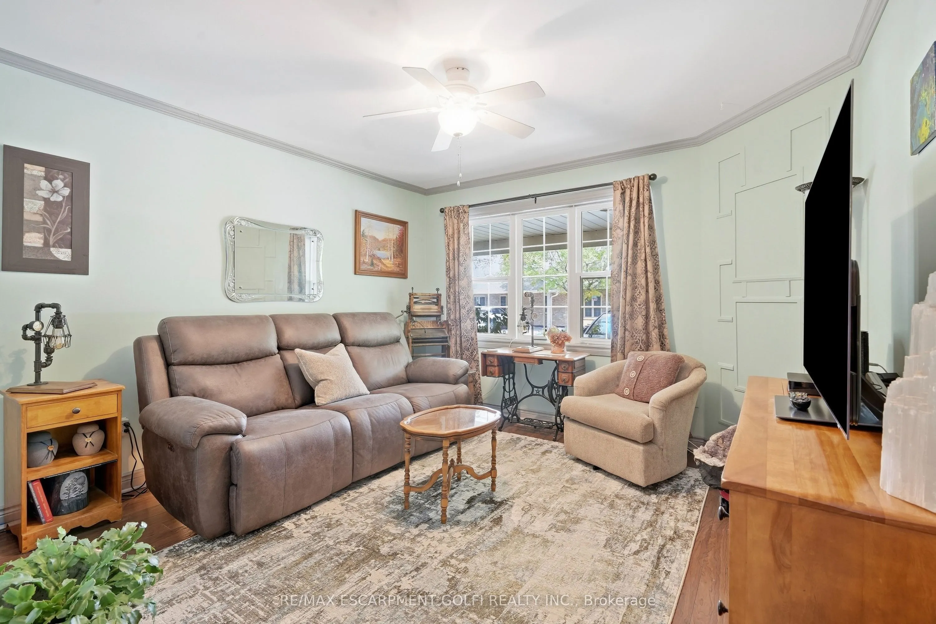 9 Wentworth Drive #5