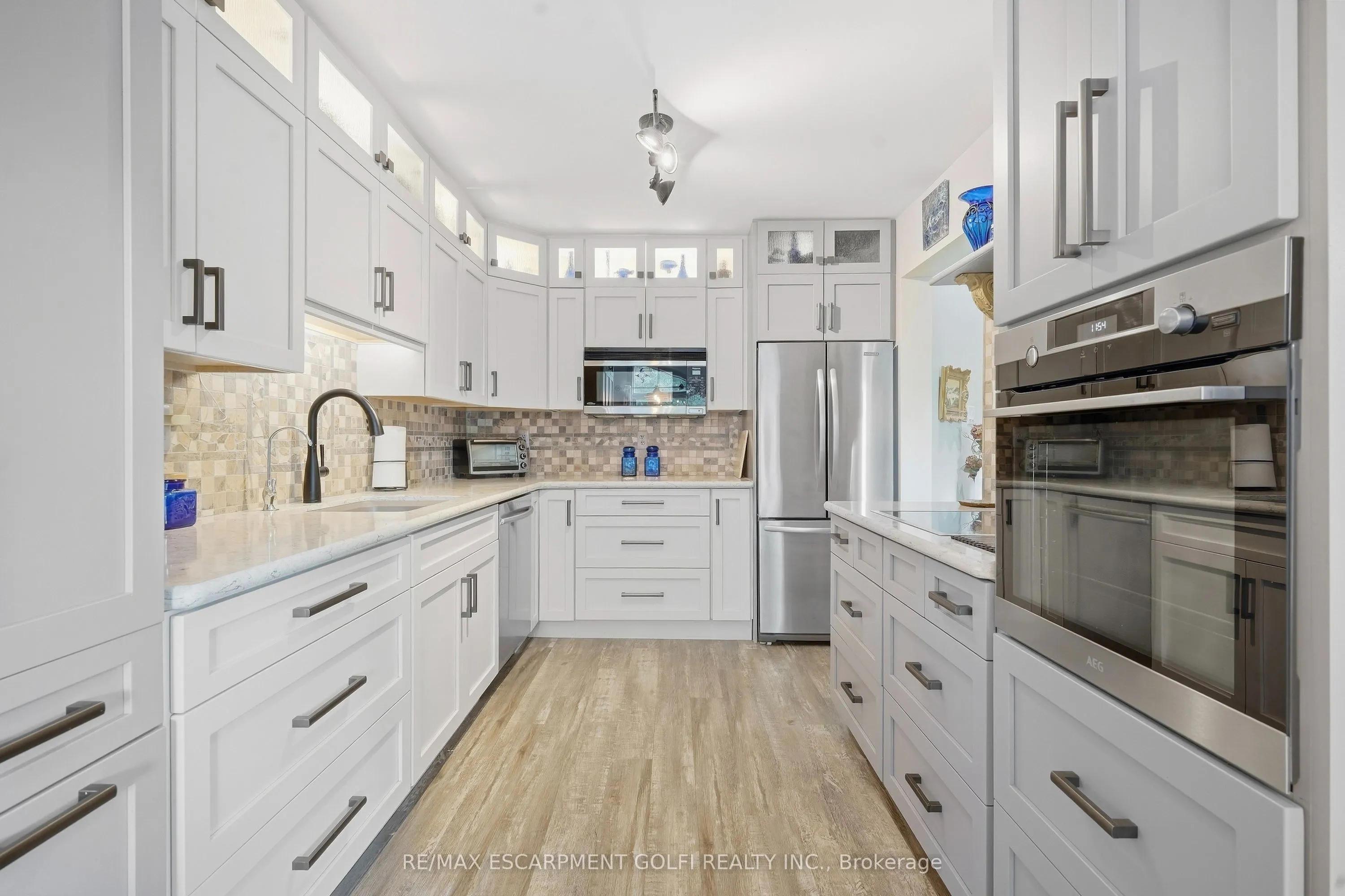 9 Wentworth Drive #5