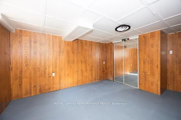 12 Sabourin Street