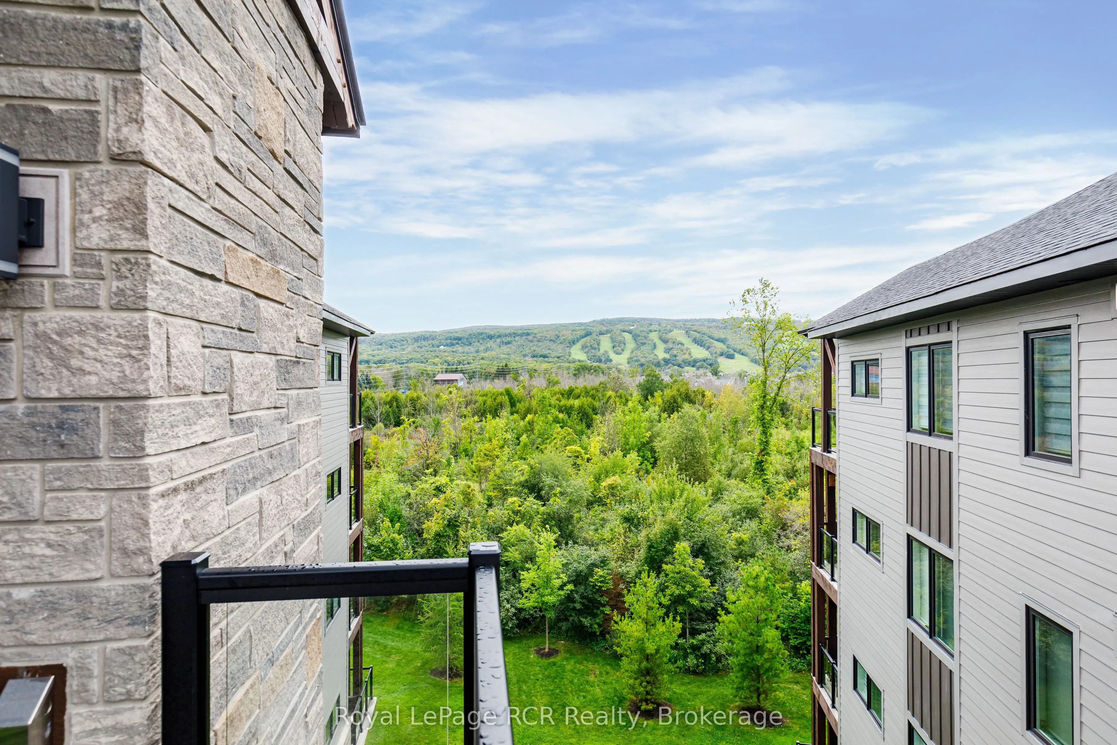 20 Beckwith Lane #401