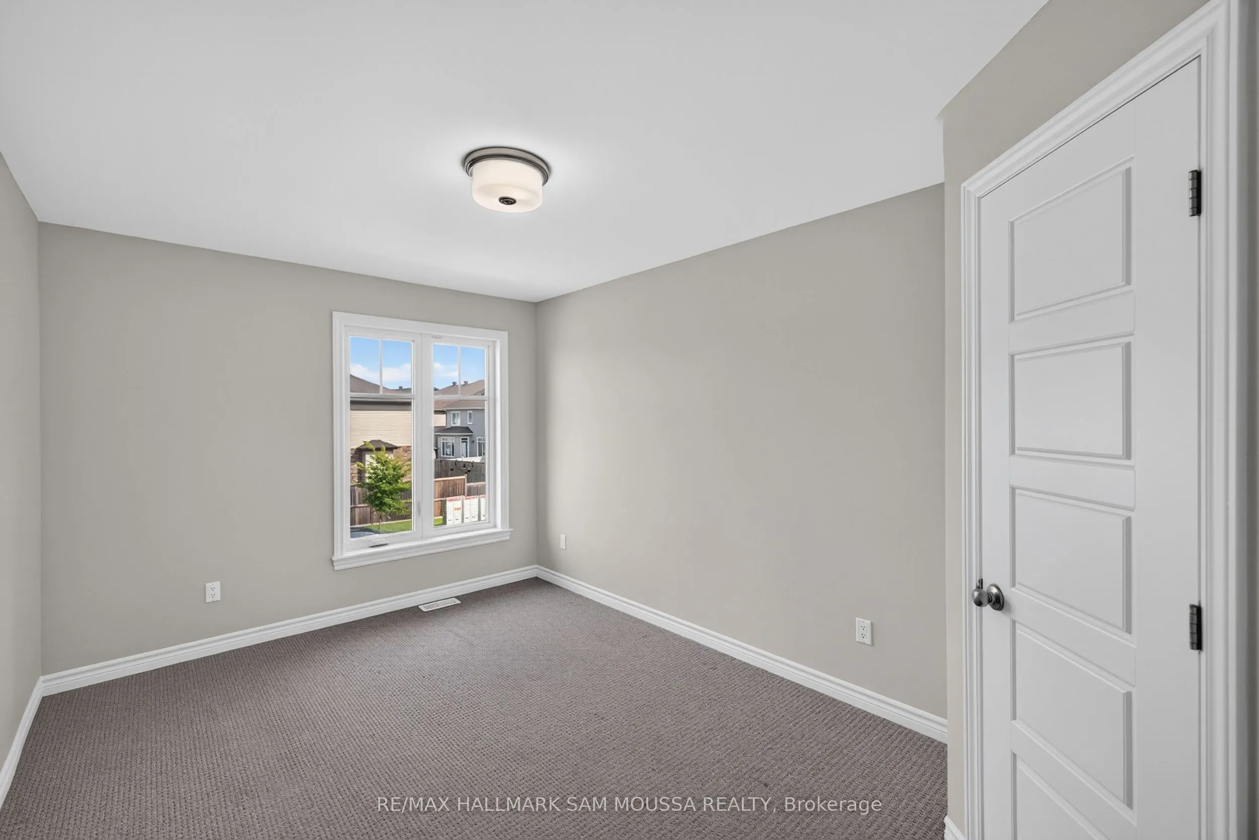136 Lavatera Street