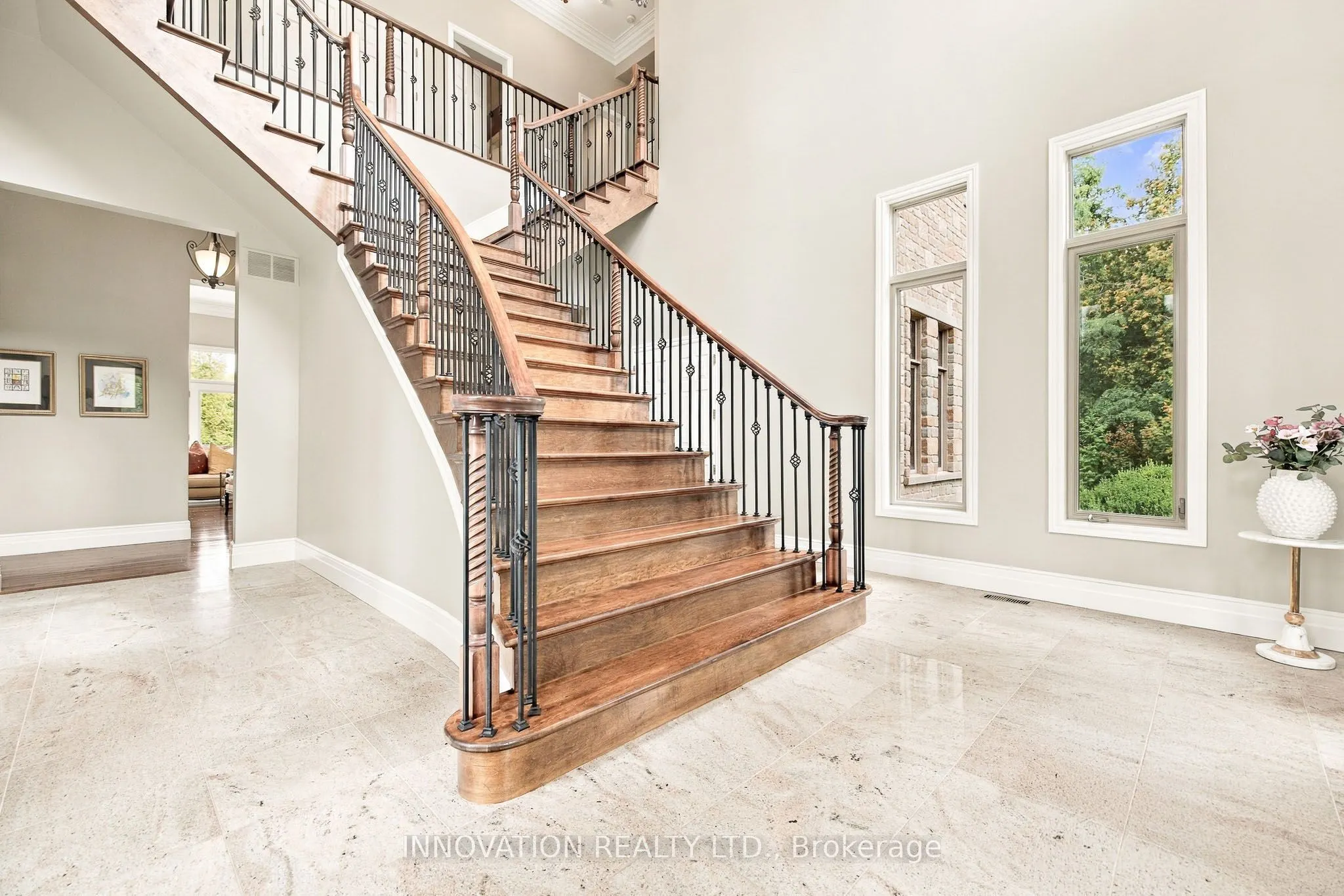 1545 Lords Manor Lane