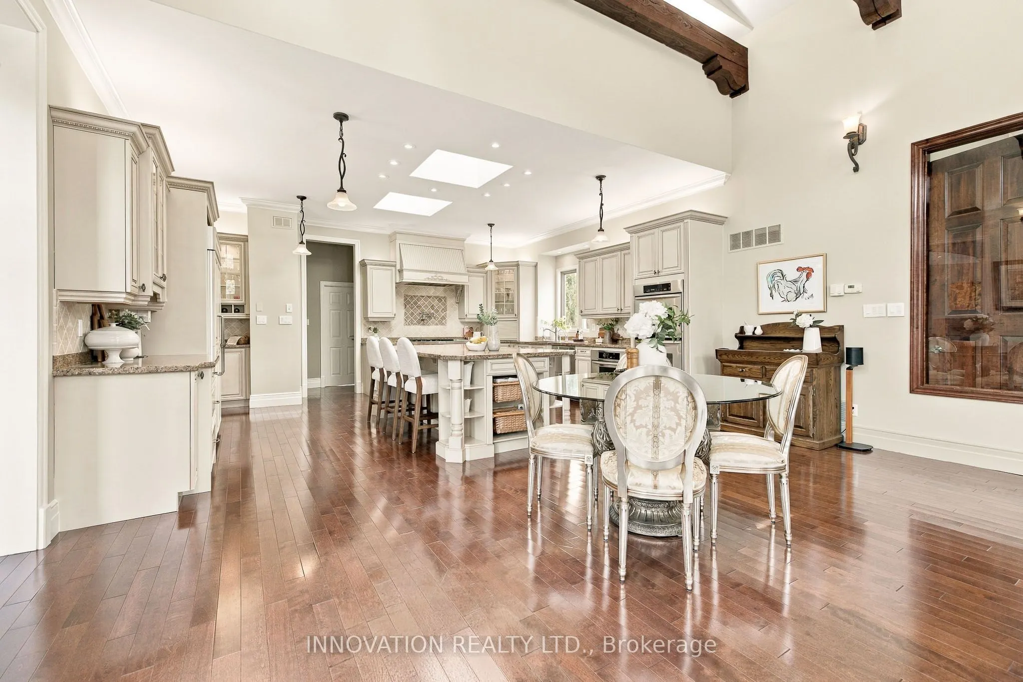 1545 Lords Manor Lane
