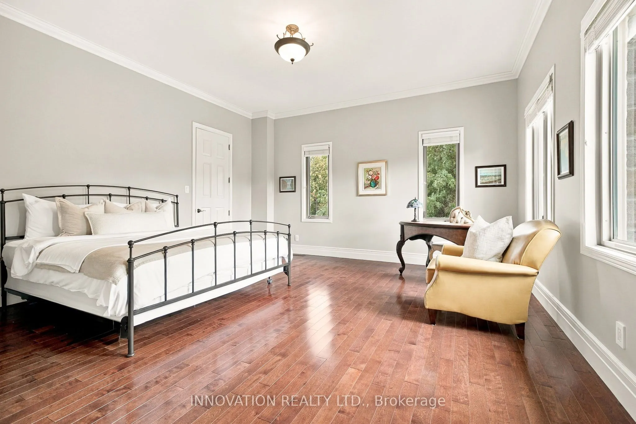 1545 Lords Manor Lane