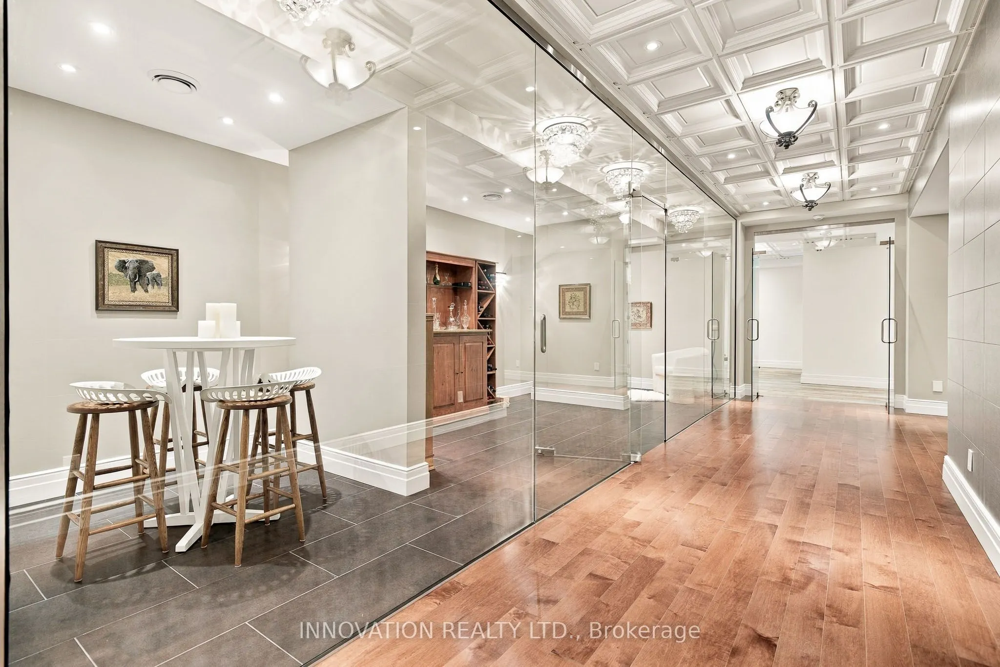 1545 Lords Manor Lane