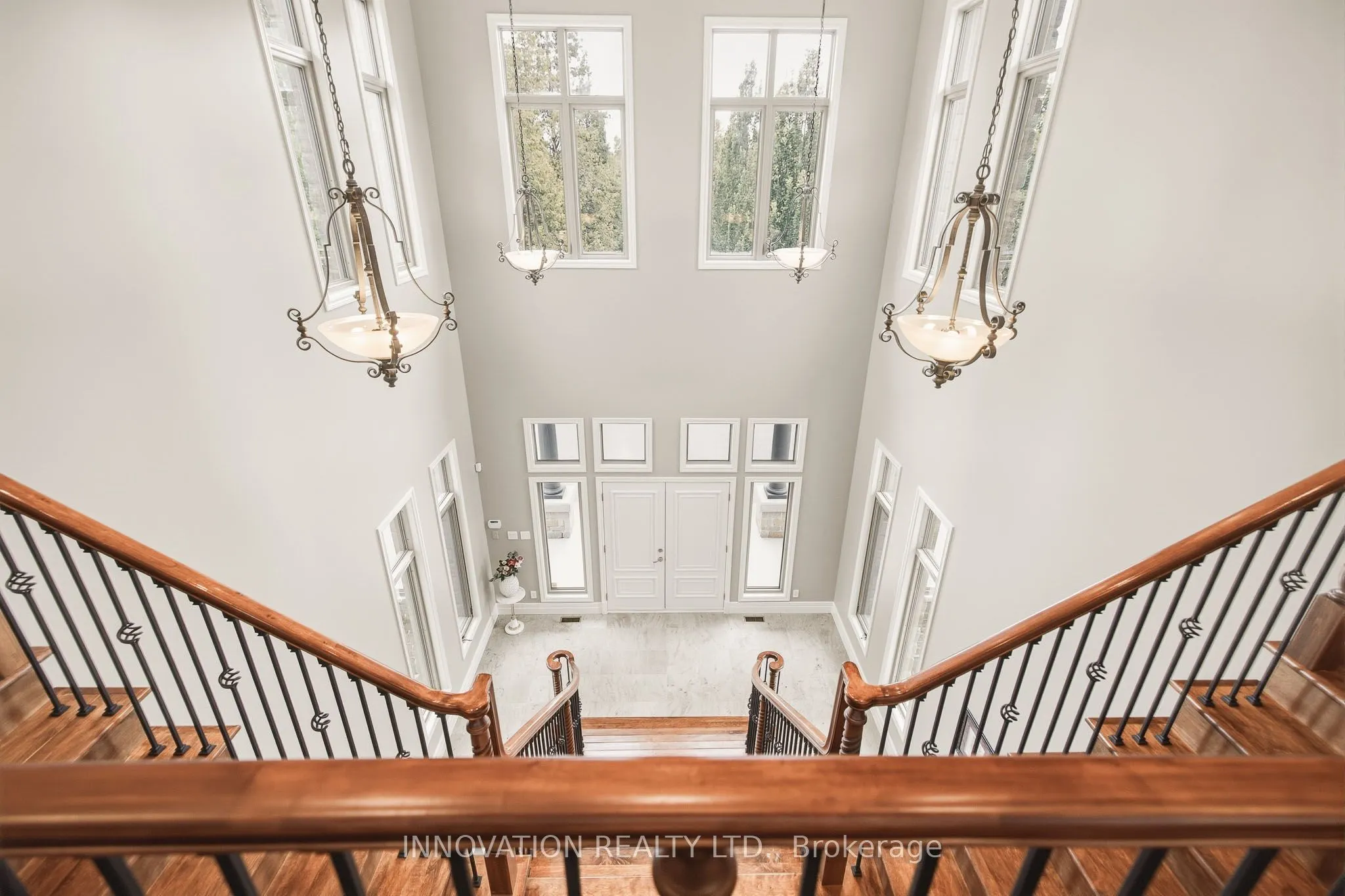 1545 Lords Manor Lane