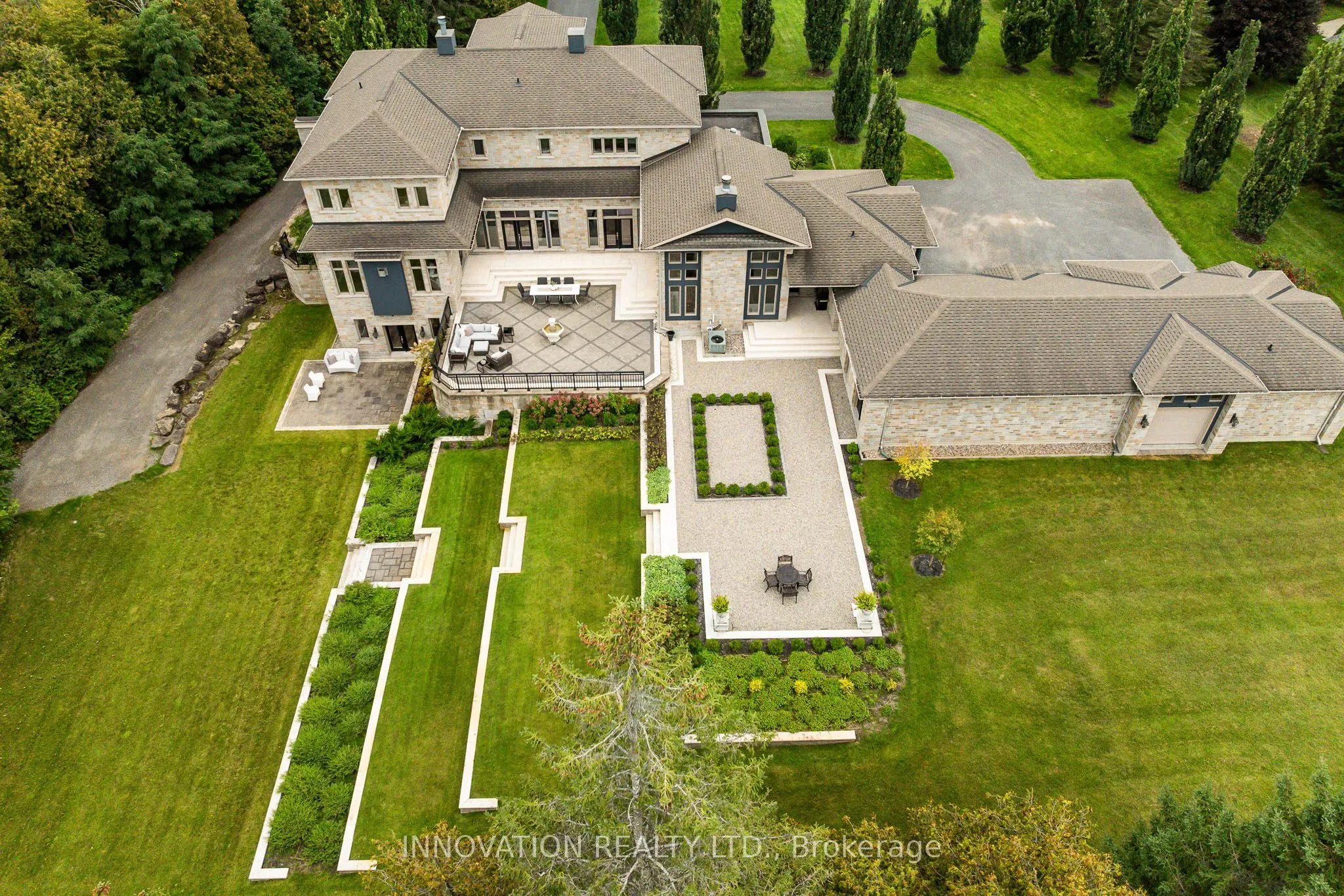 1545 Lords Manor Lane