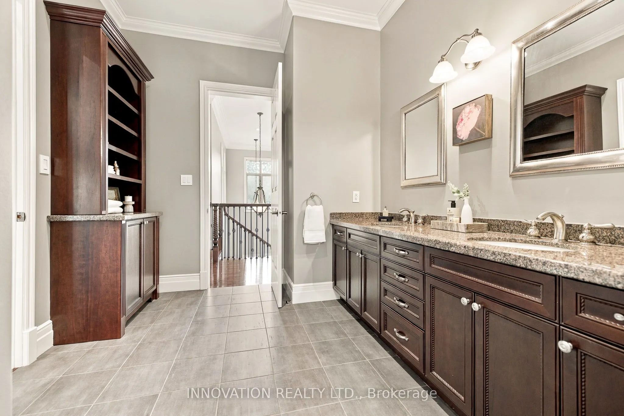 1545 Lords Manor Lane