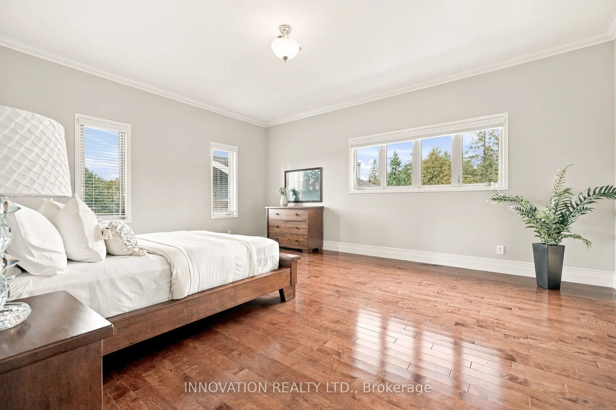 1545 Lords Manor Lane