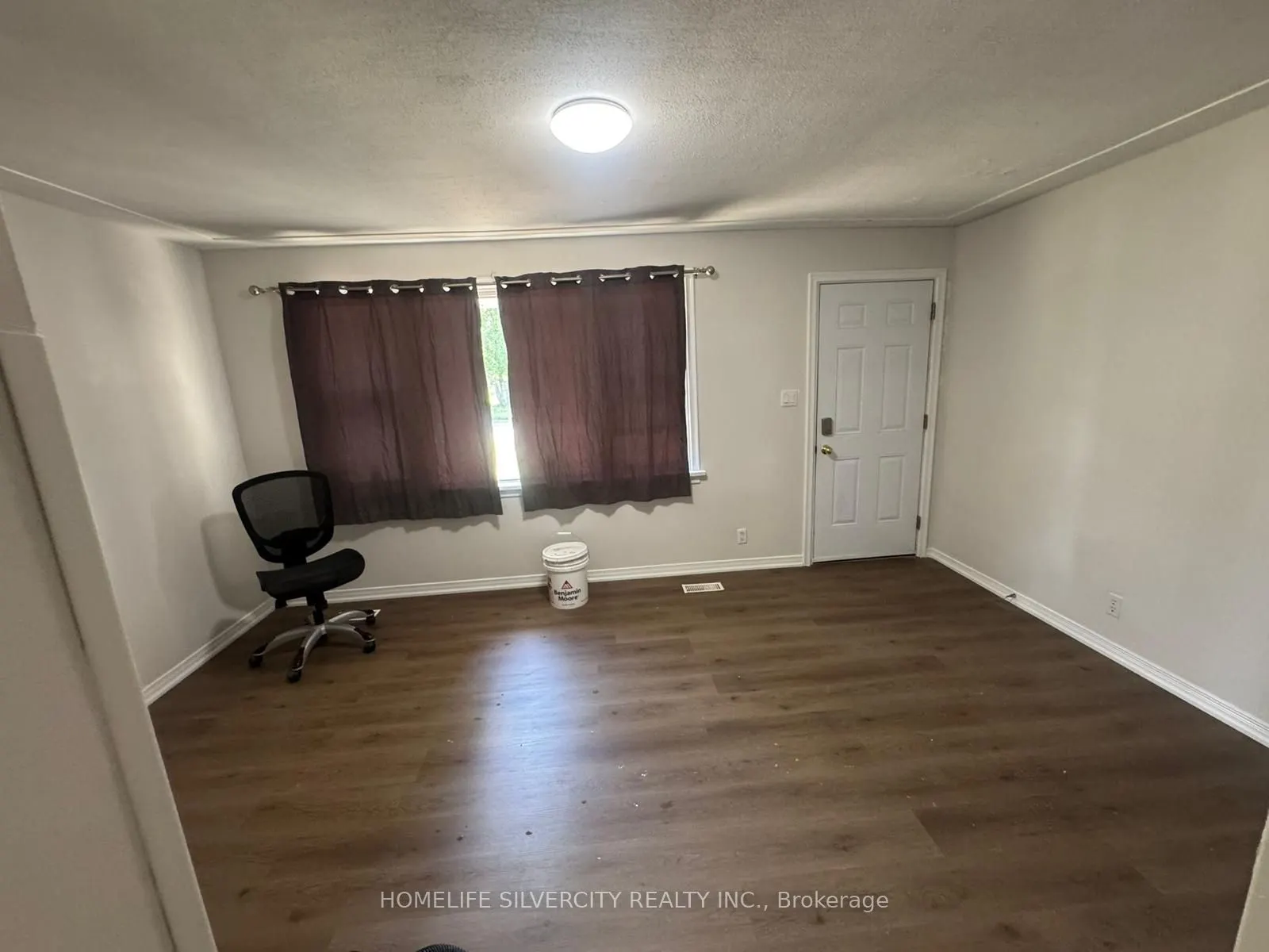 276 Sunview Street