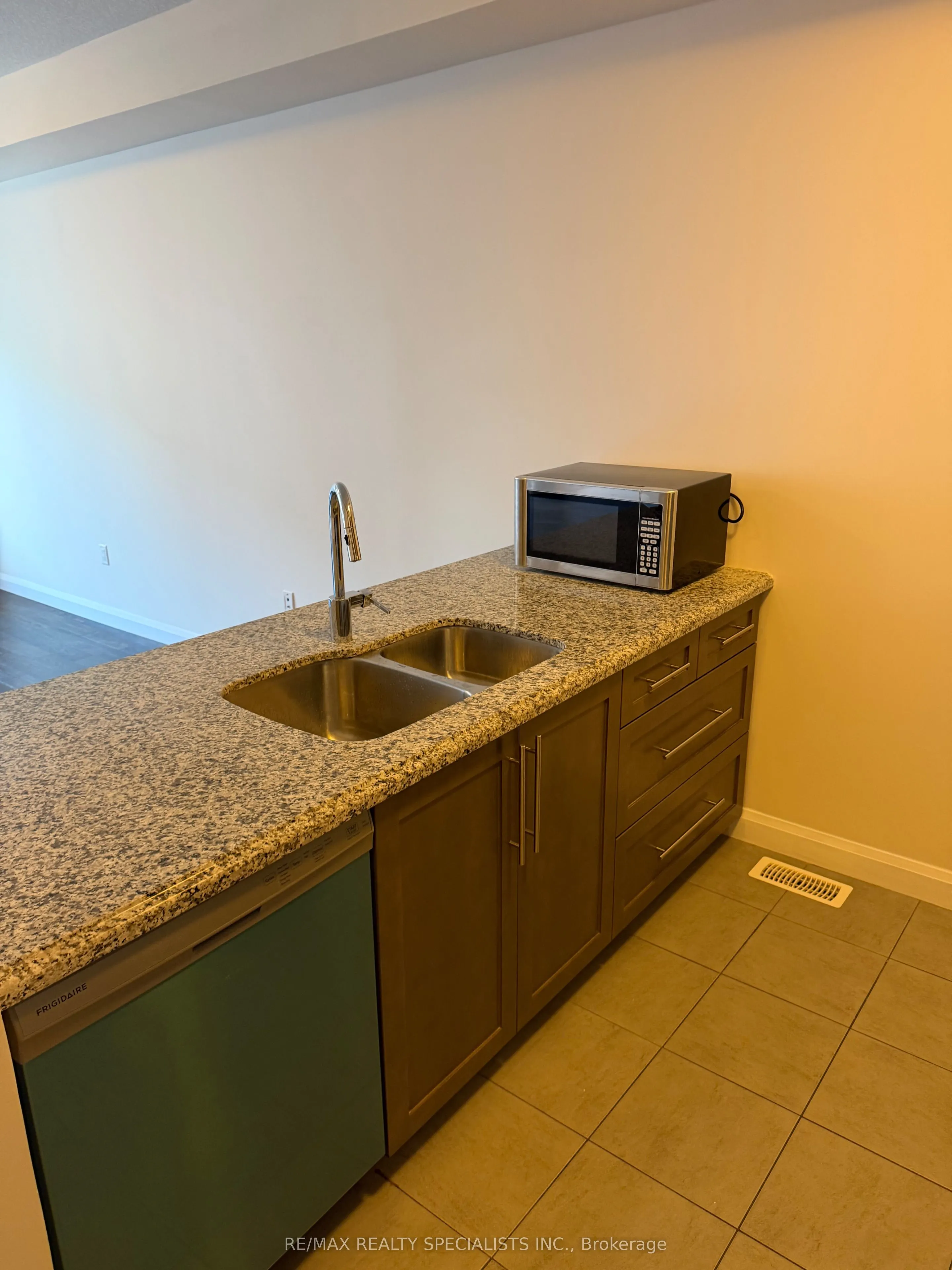 1169 Garner Road E #53