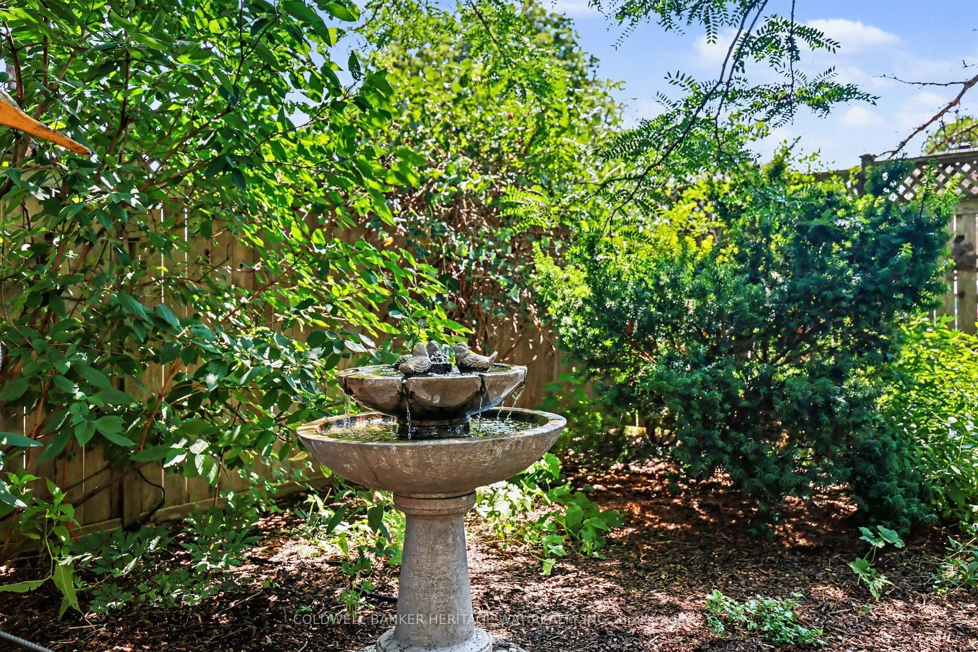 45 Shadetree Crescent