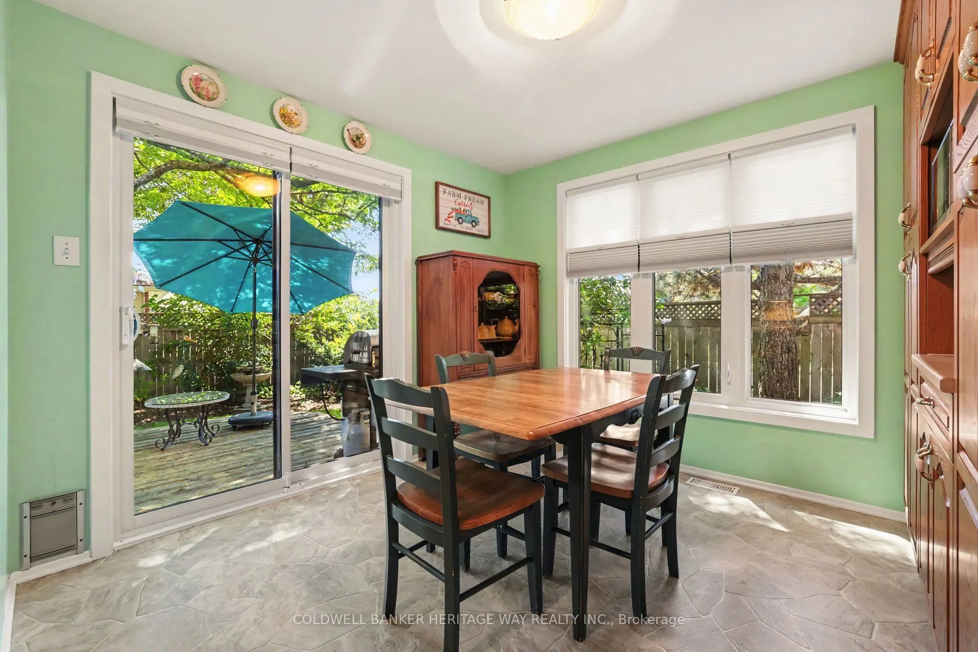 45 Shadetree Crescent