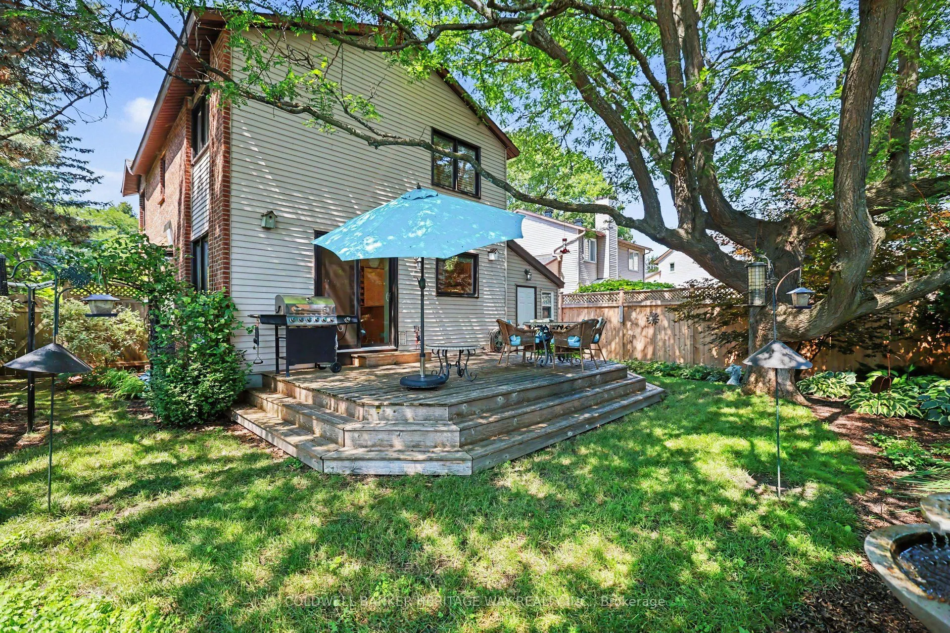 45 Shadetree Crescent