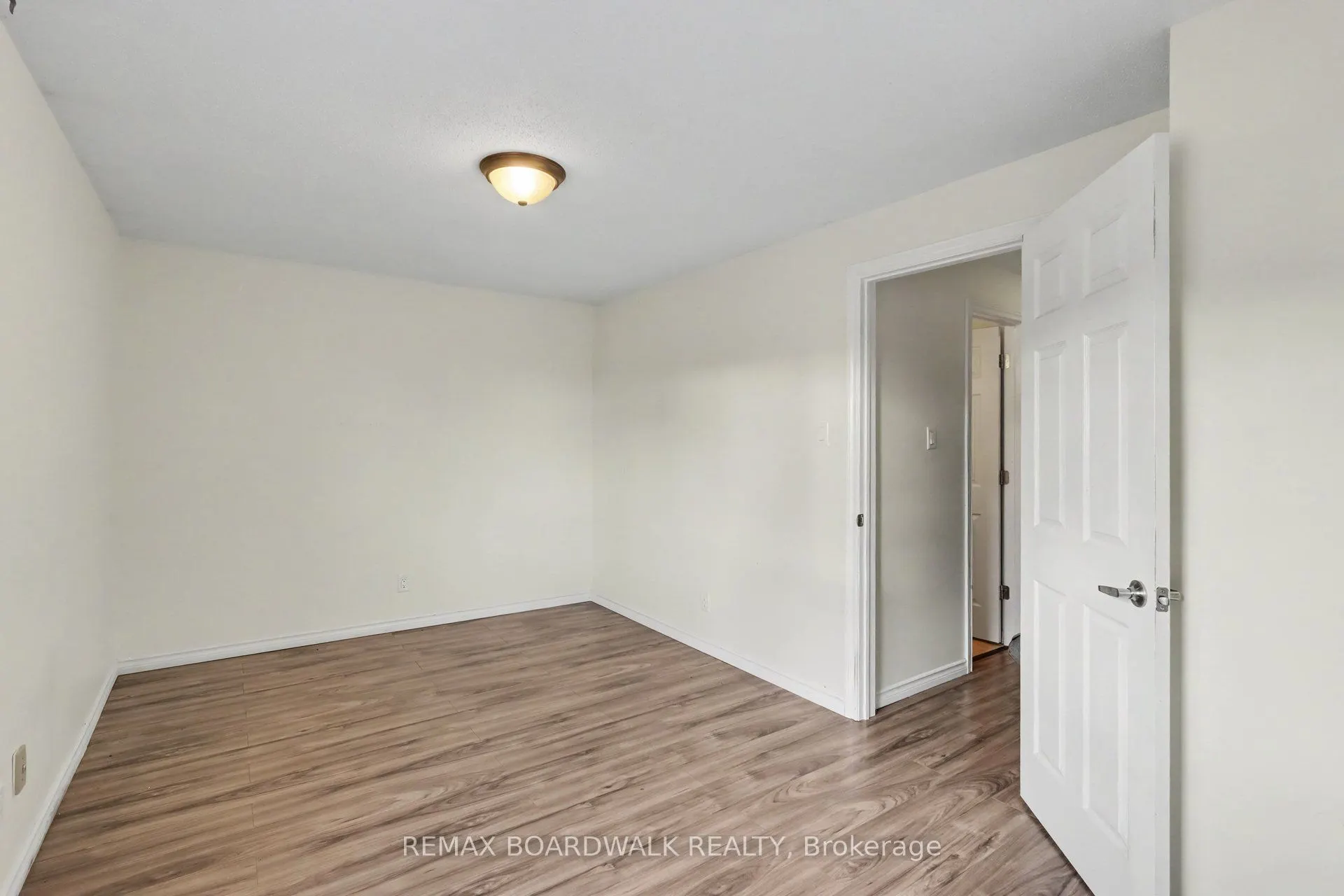 912 B Elmsmere Road #6