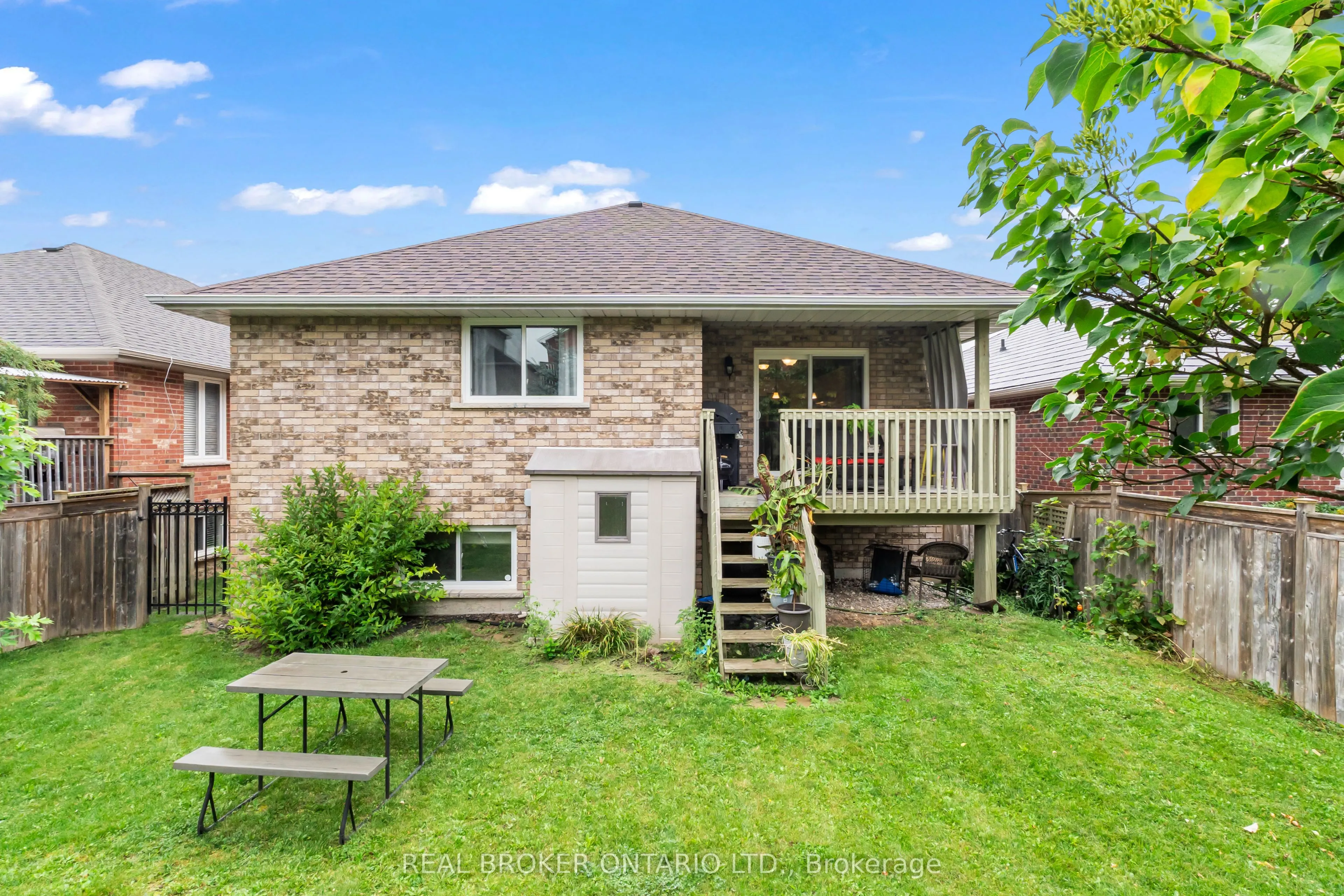 865 Bertrand Terrace