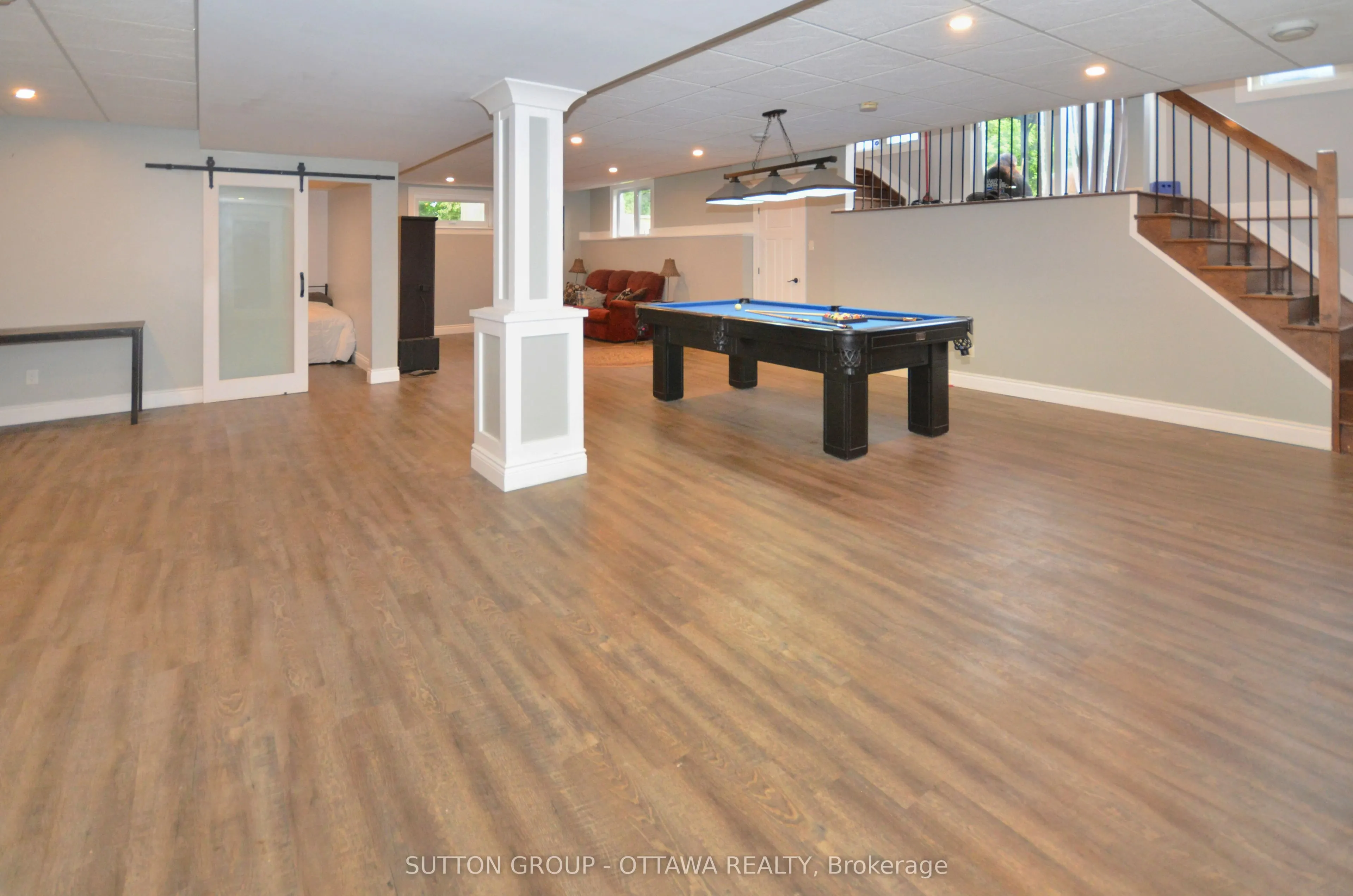 588 Russell Road