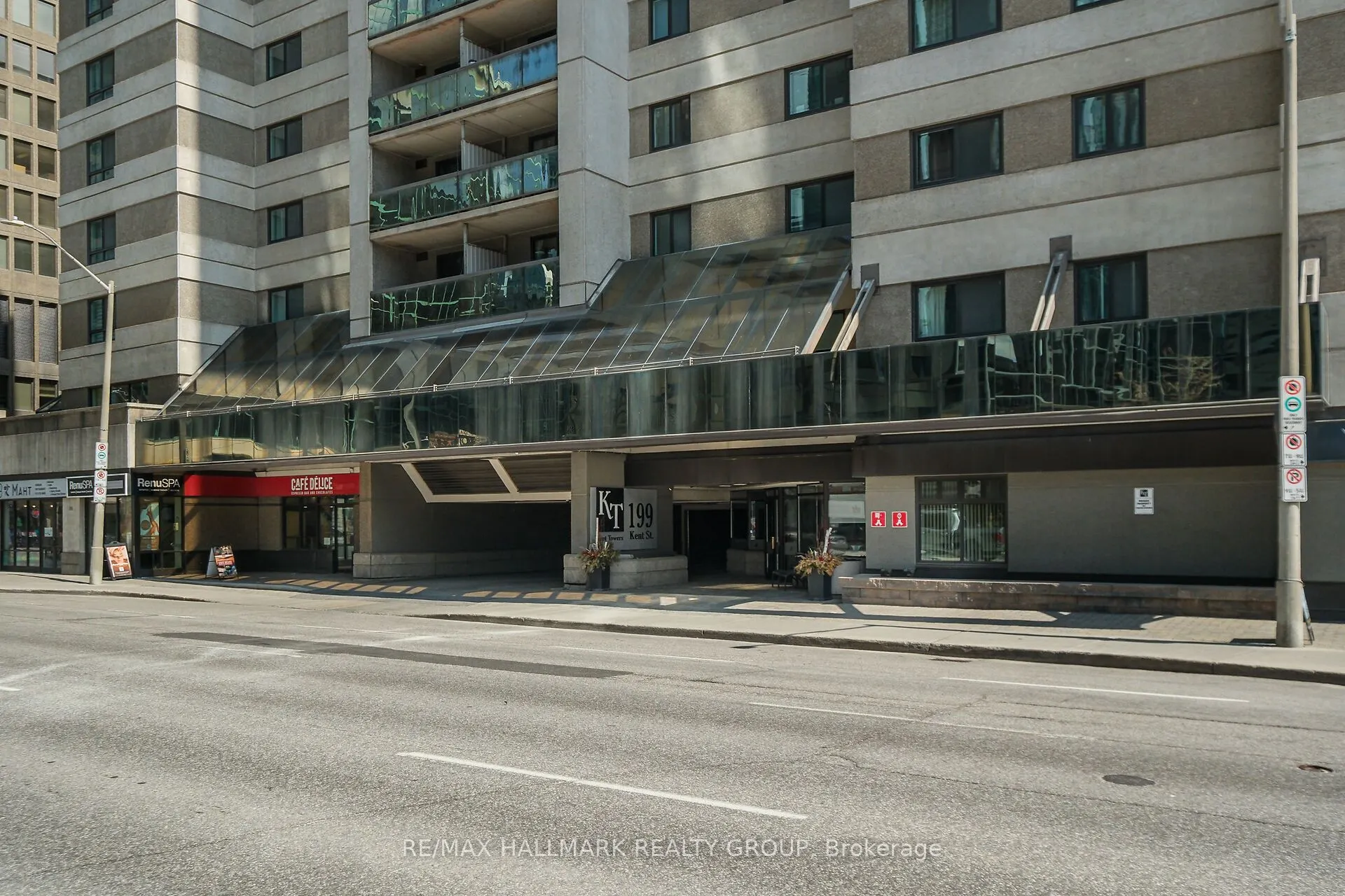 199 Kent Street #604