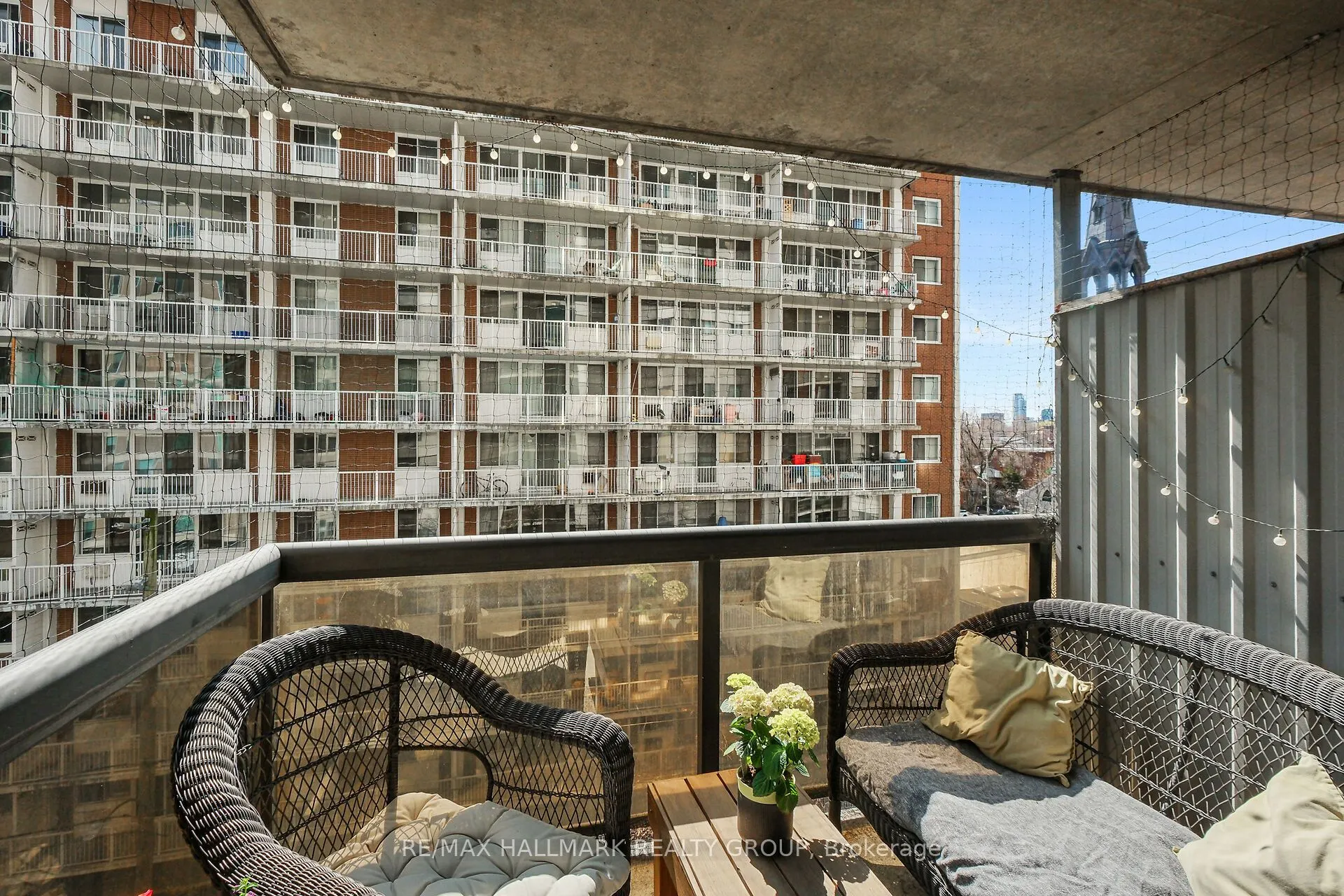 199 Kent Street #604