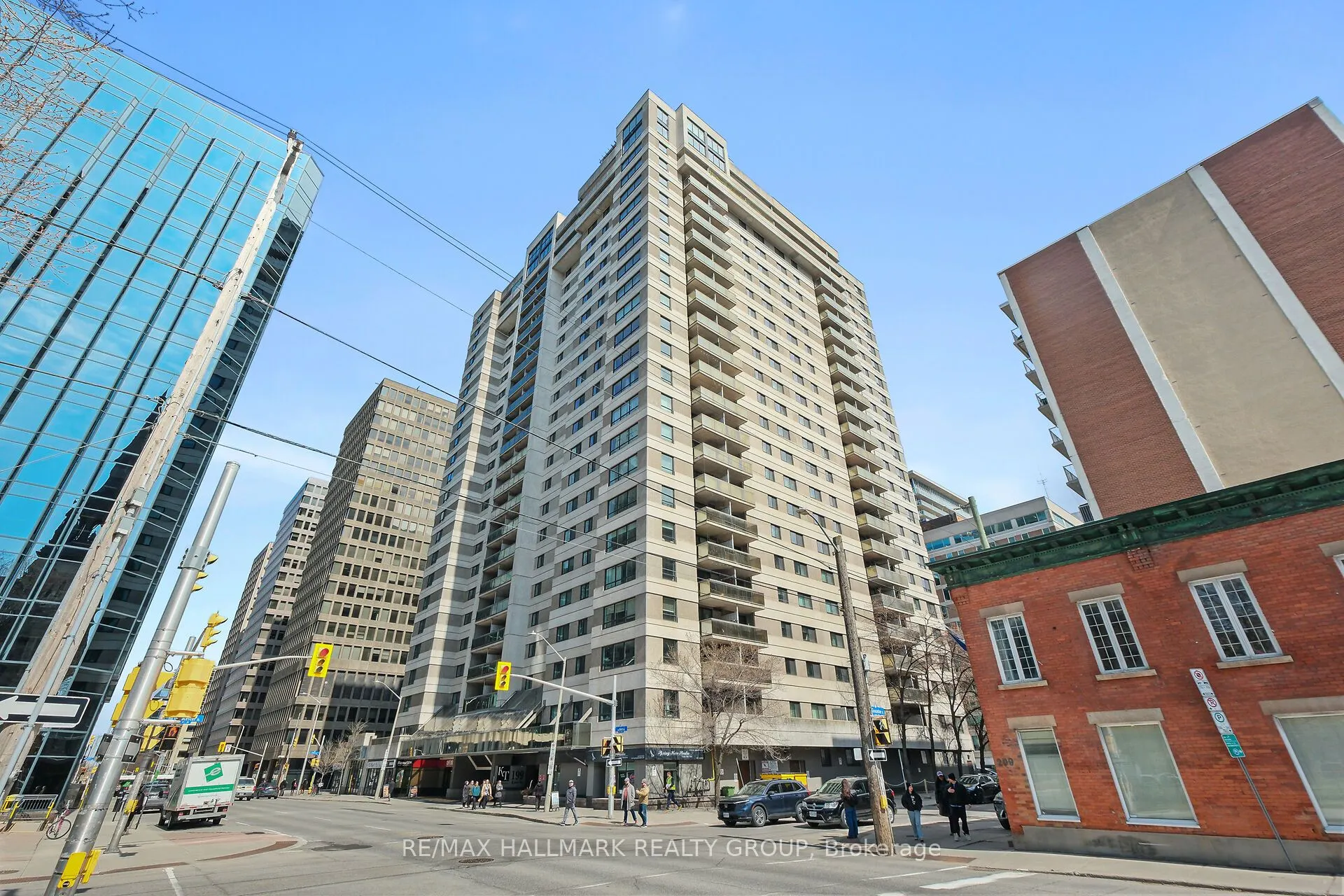 199 Kent Street #604