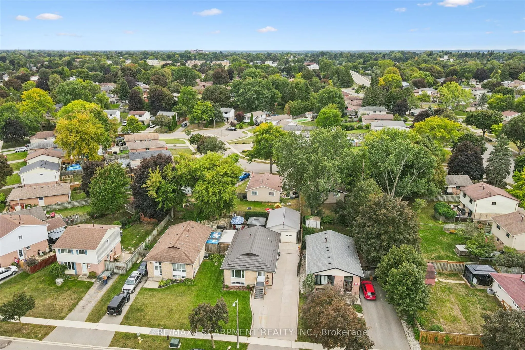 136 Woodlawn Avenue