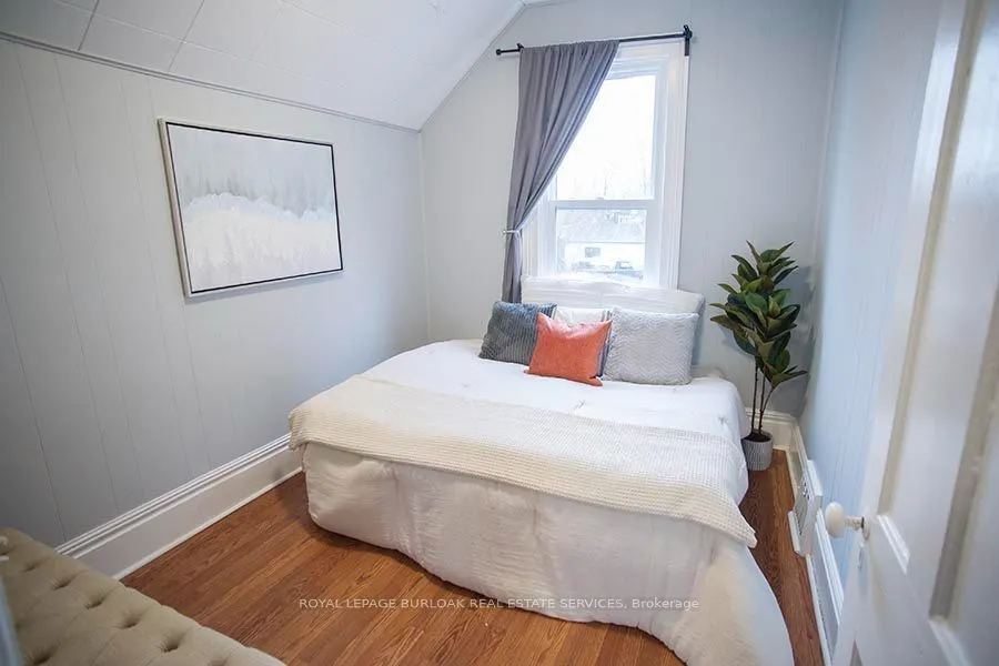 67 Terrace Hill Street #Upper