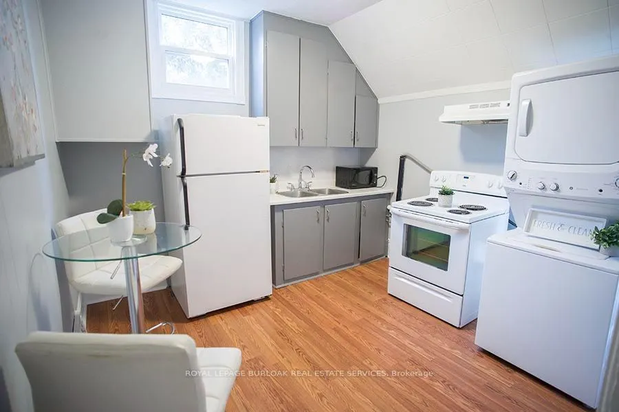 67 Terrace Hill Street #Upper