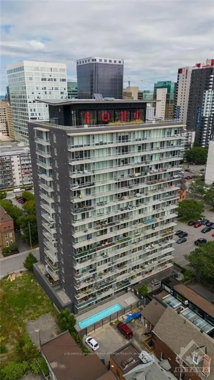 300 LISGAR Street #907