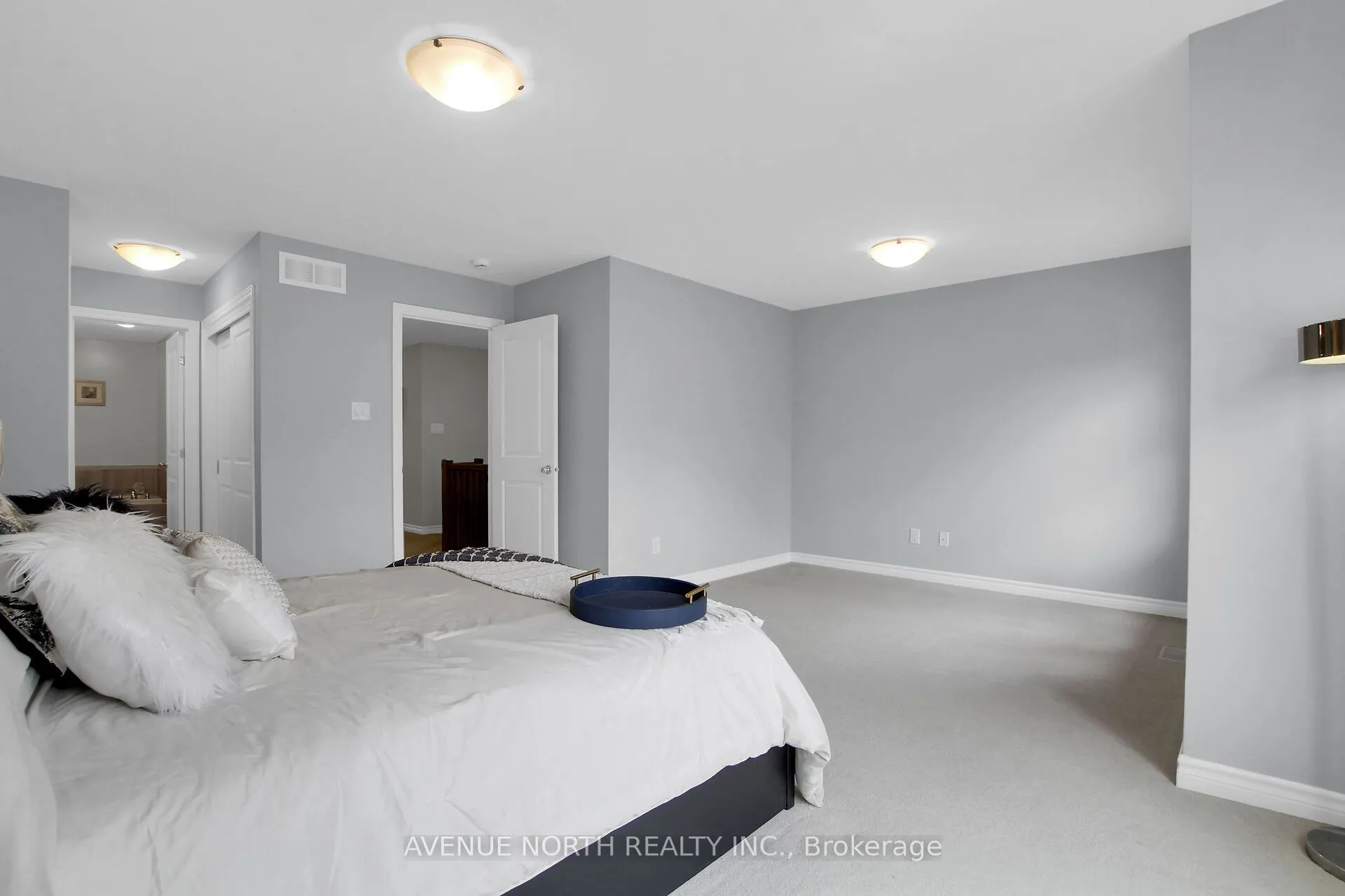 303 Wood Acres Grove