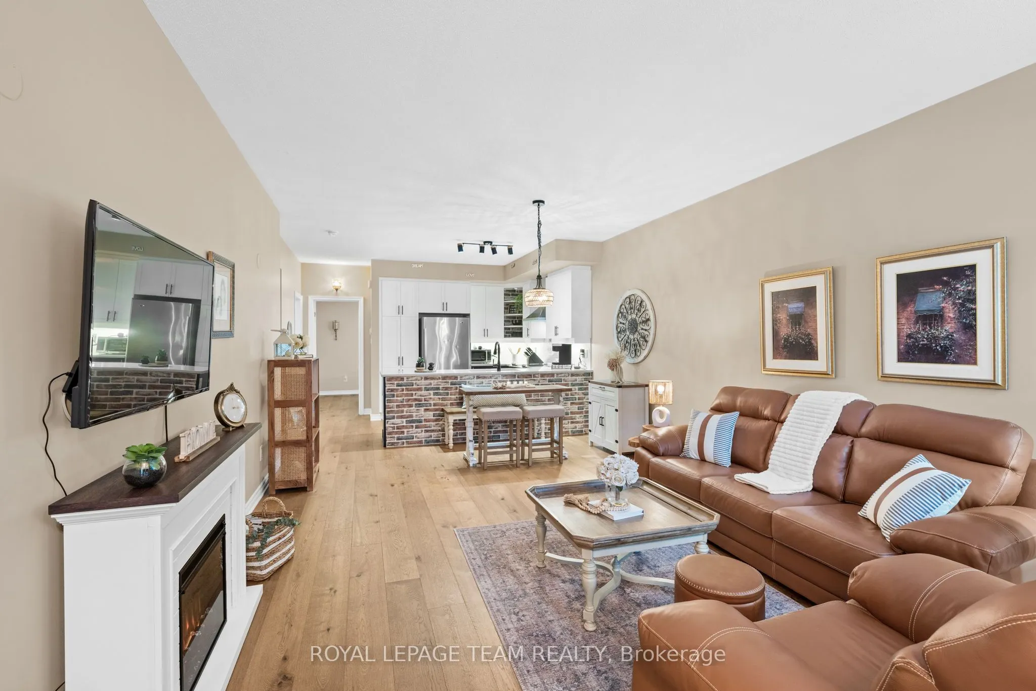 298 Pembina Private #104