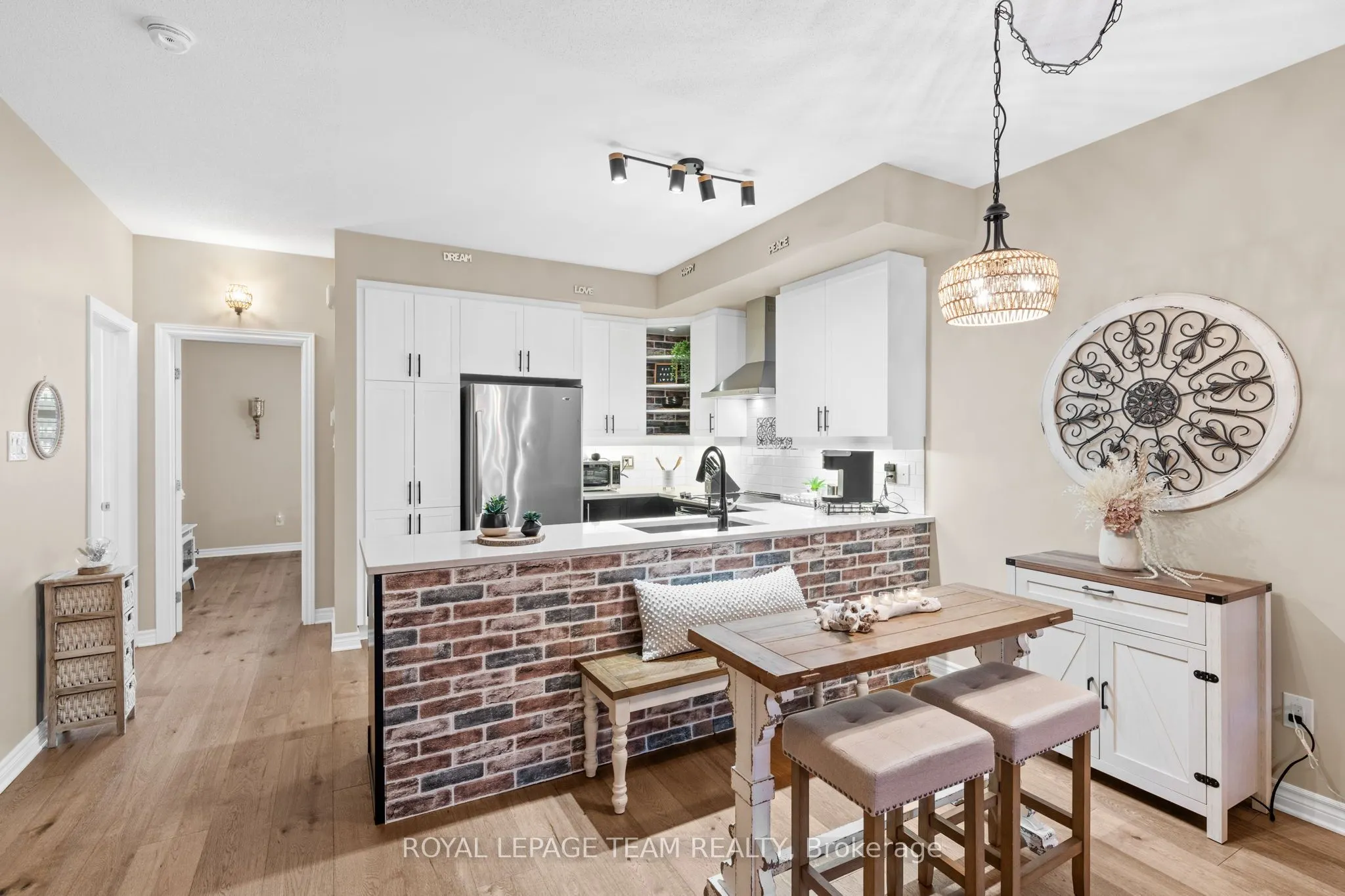 298 Pembina Private #104