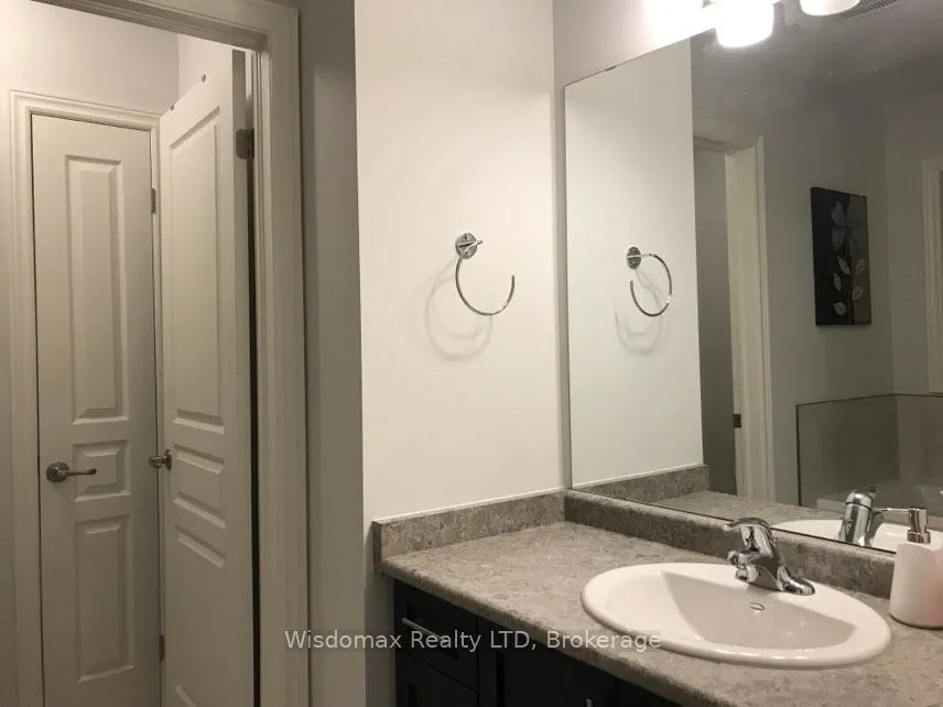 15 WINTERBERRY Boulevard