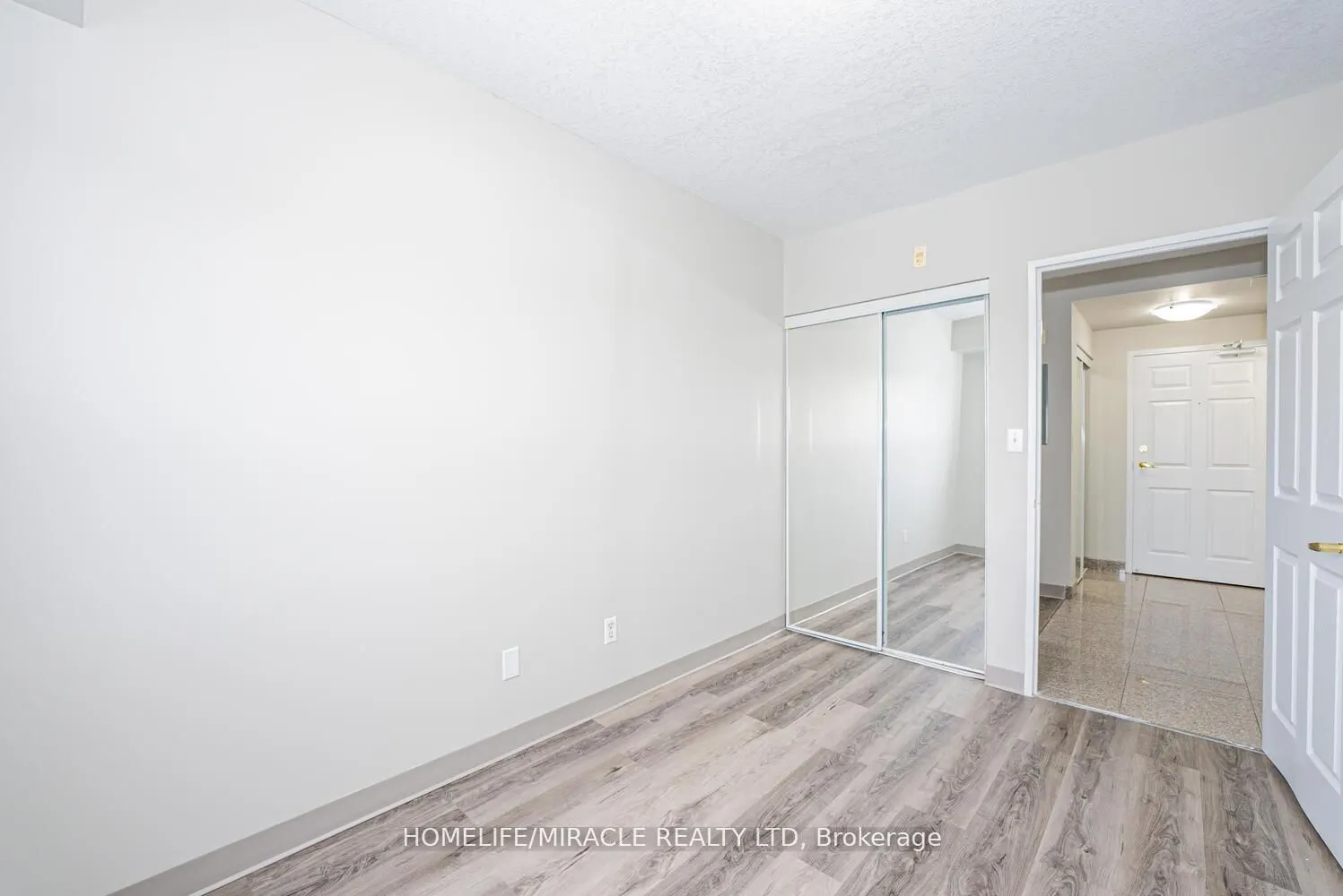 274 Erb Street W #610