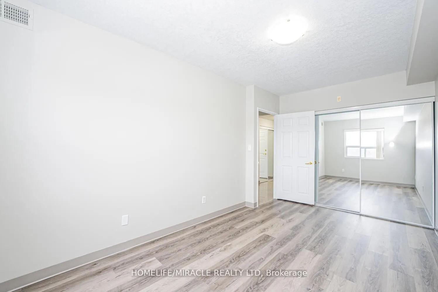 274 Erb Street W #610