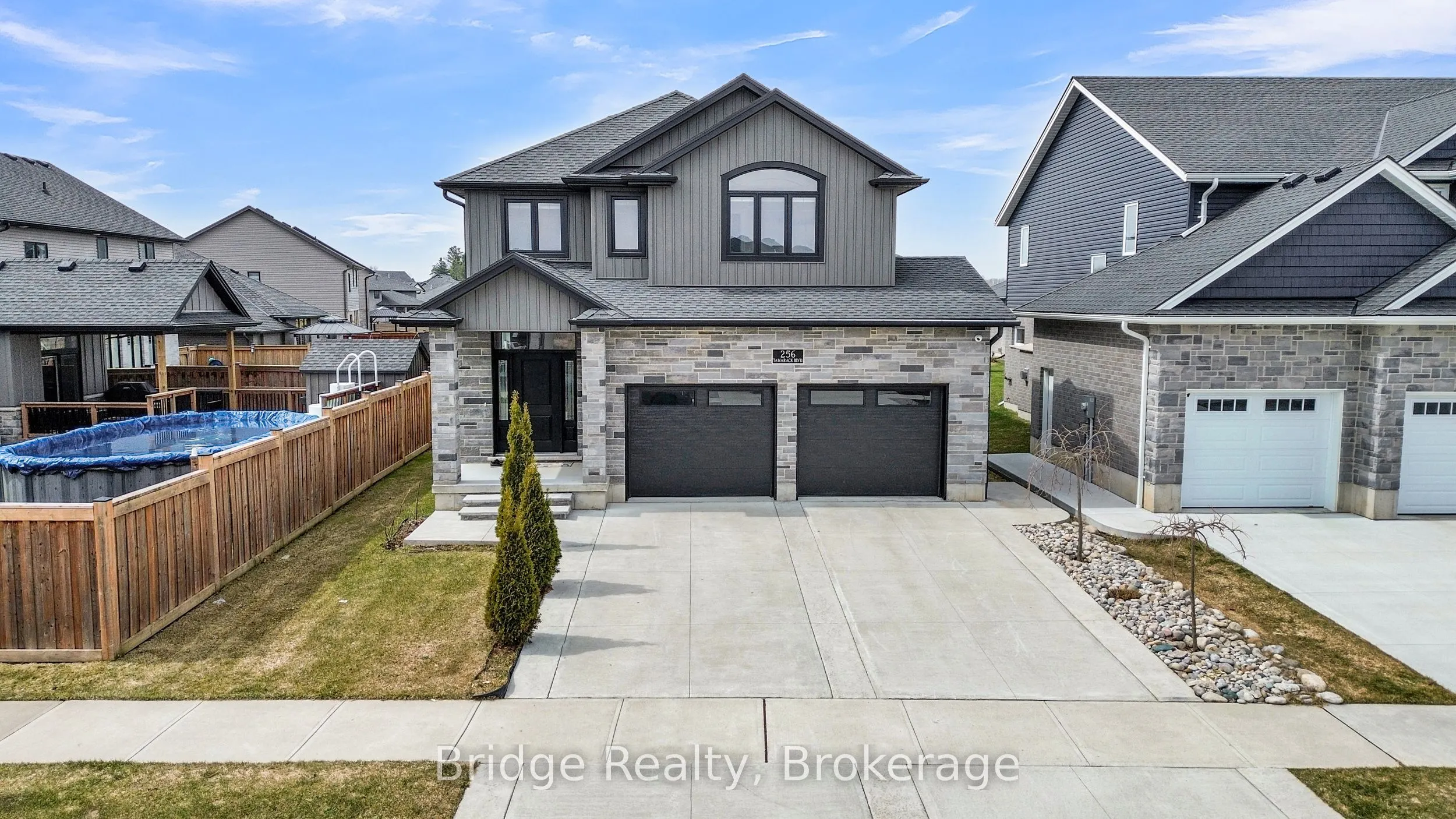 256 Tamarack Boulevard