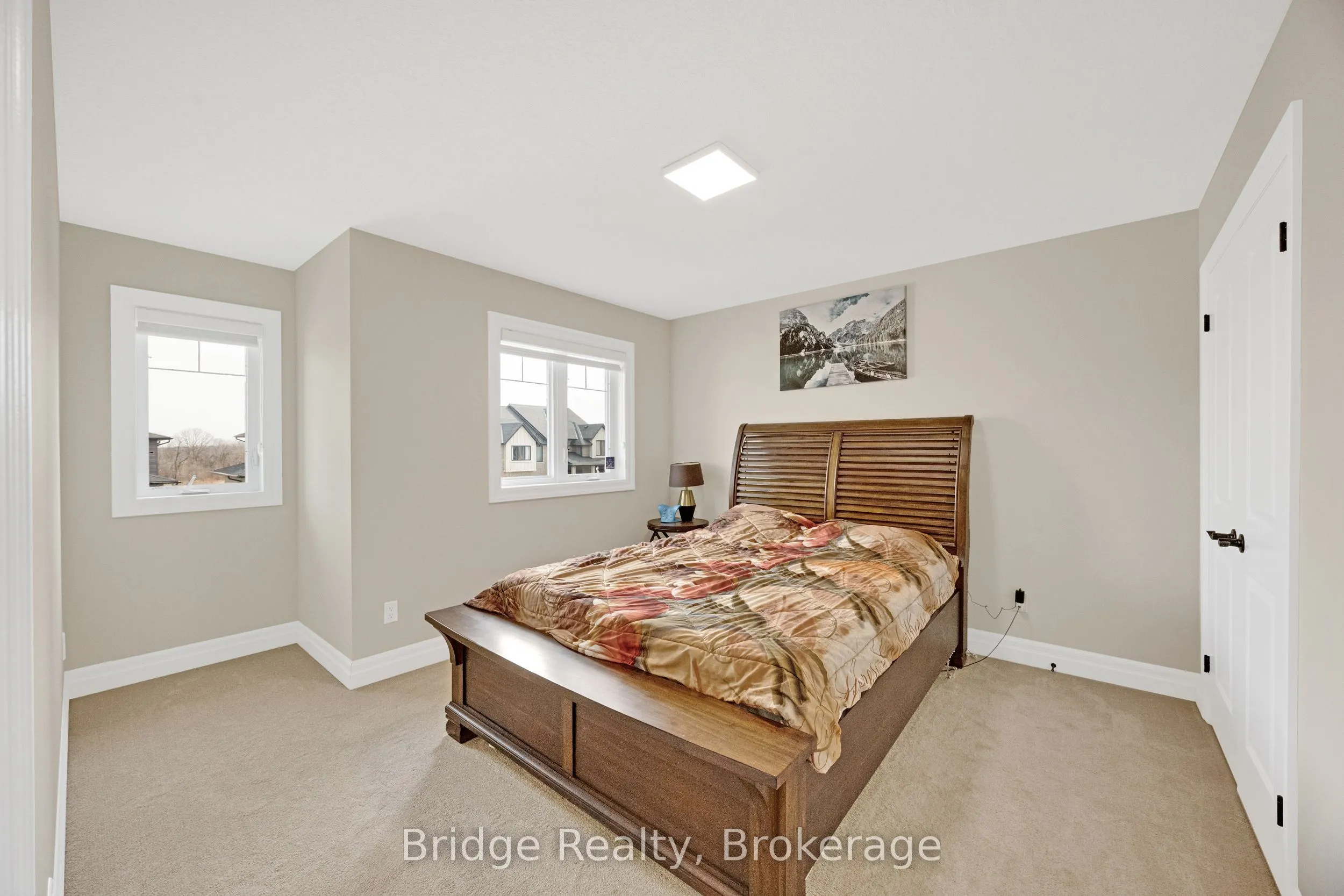 256 Tamarack Boulevard