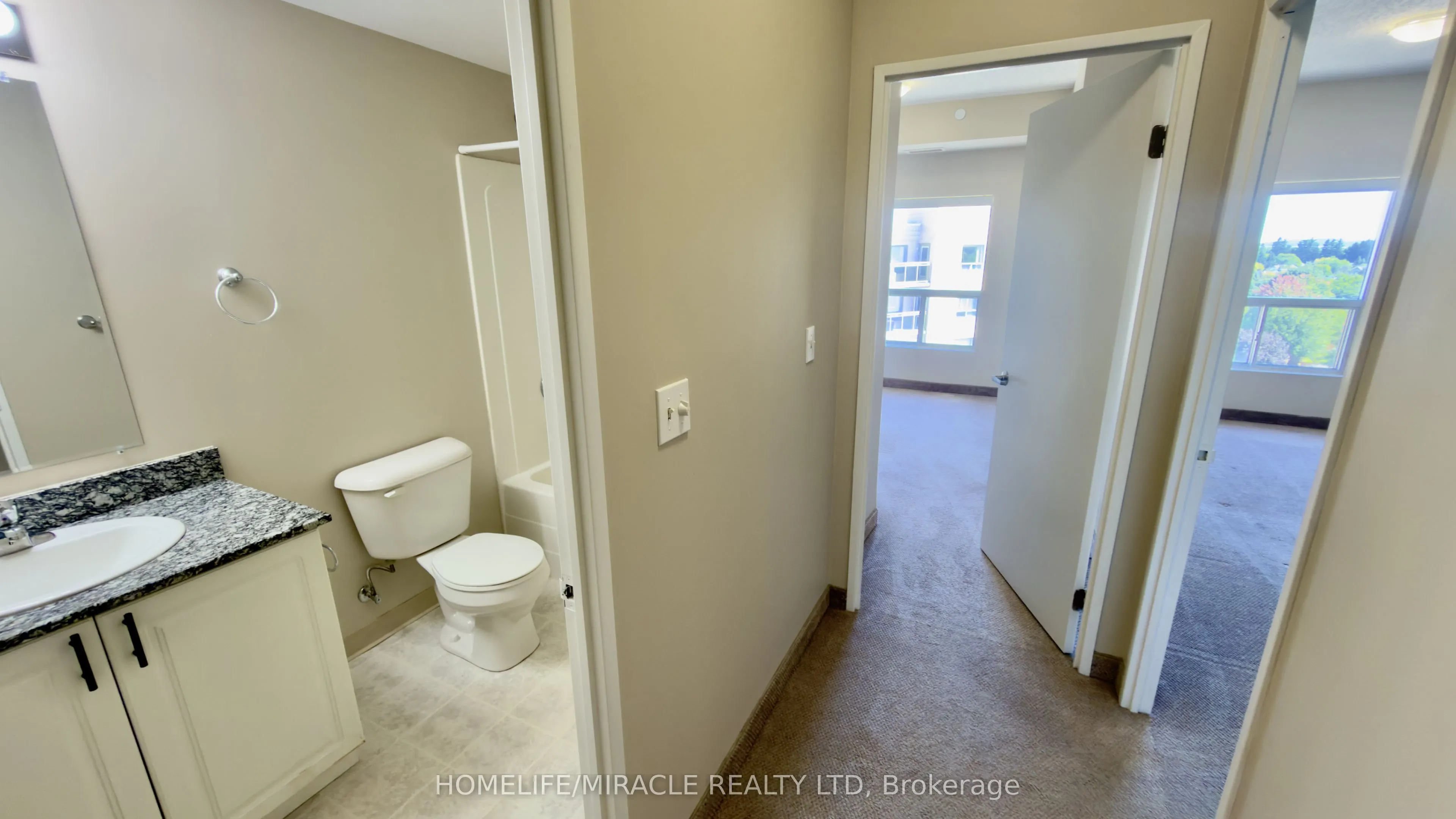 239 Auburn Drive #818