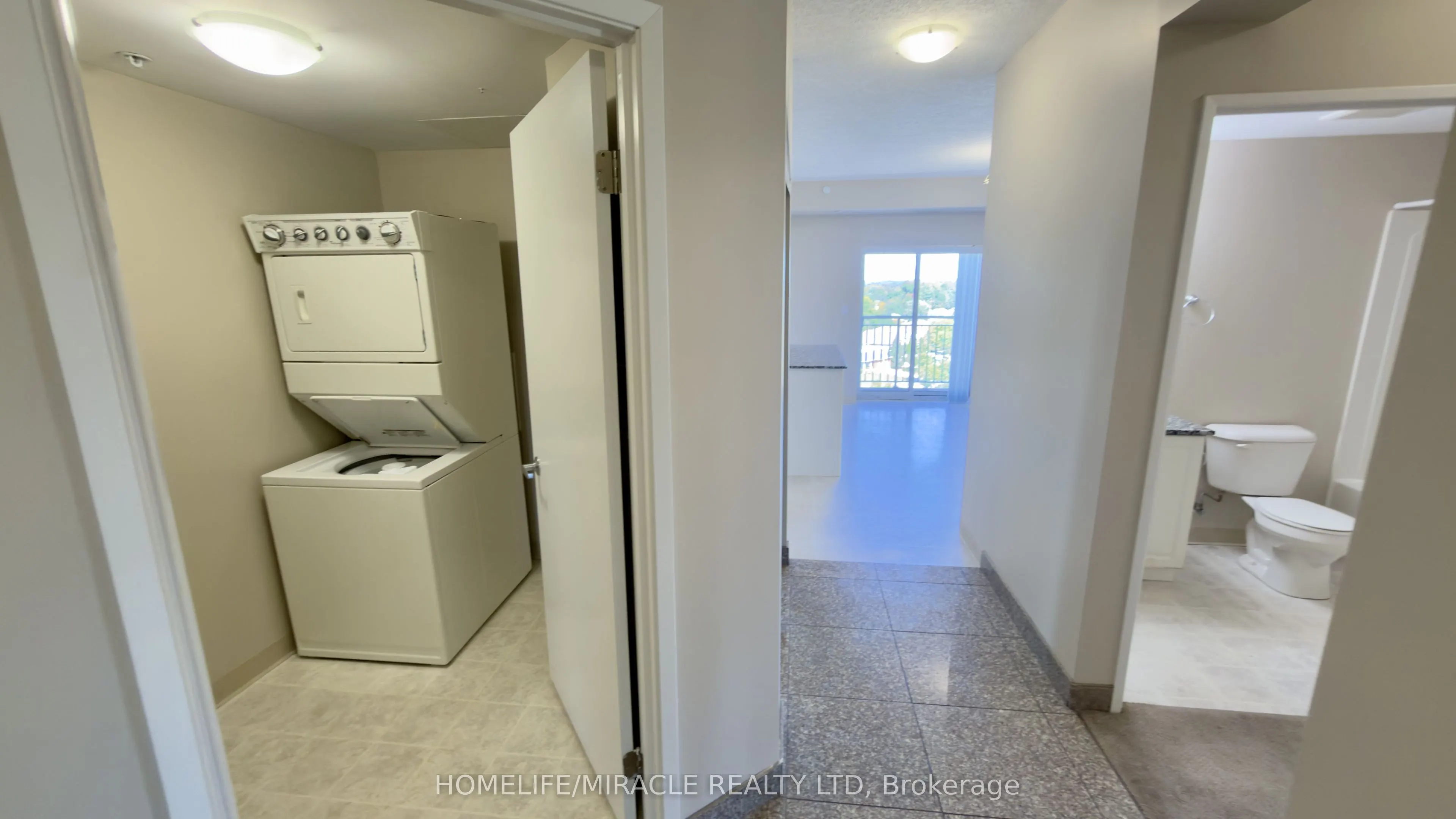 239 Auburn Drive #818