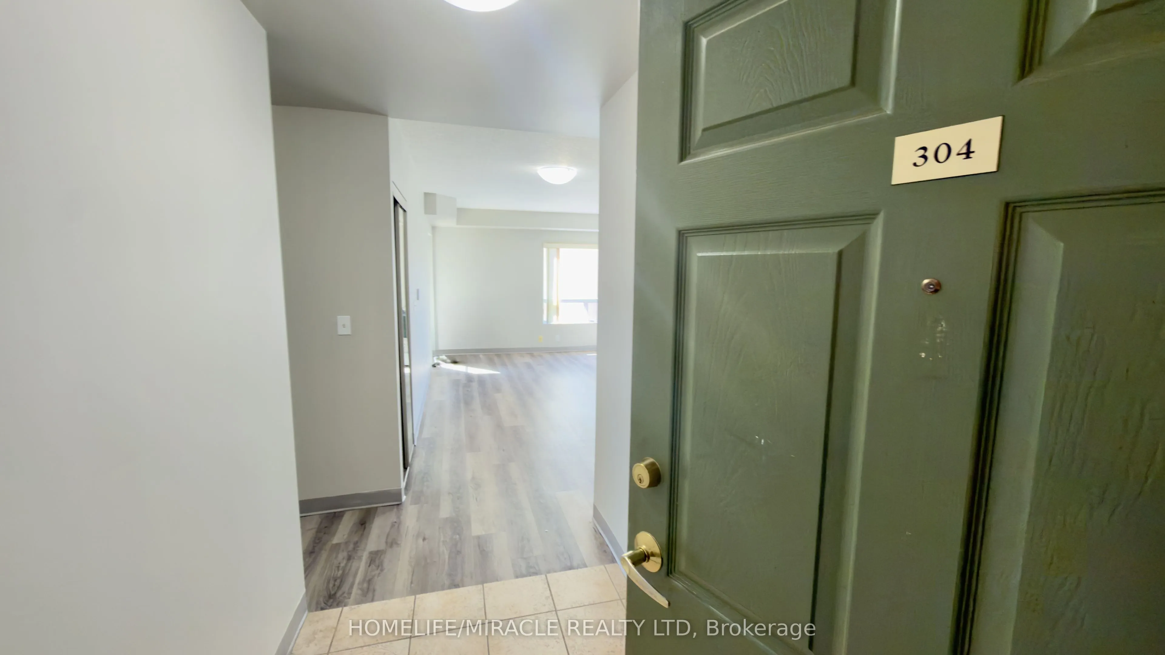 237 Auburn Drive #304