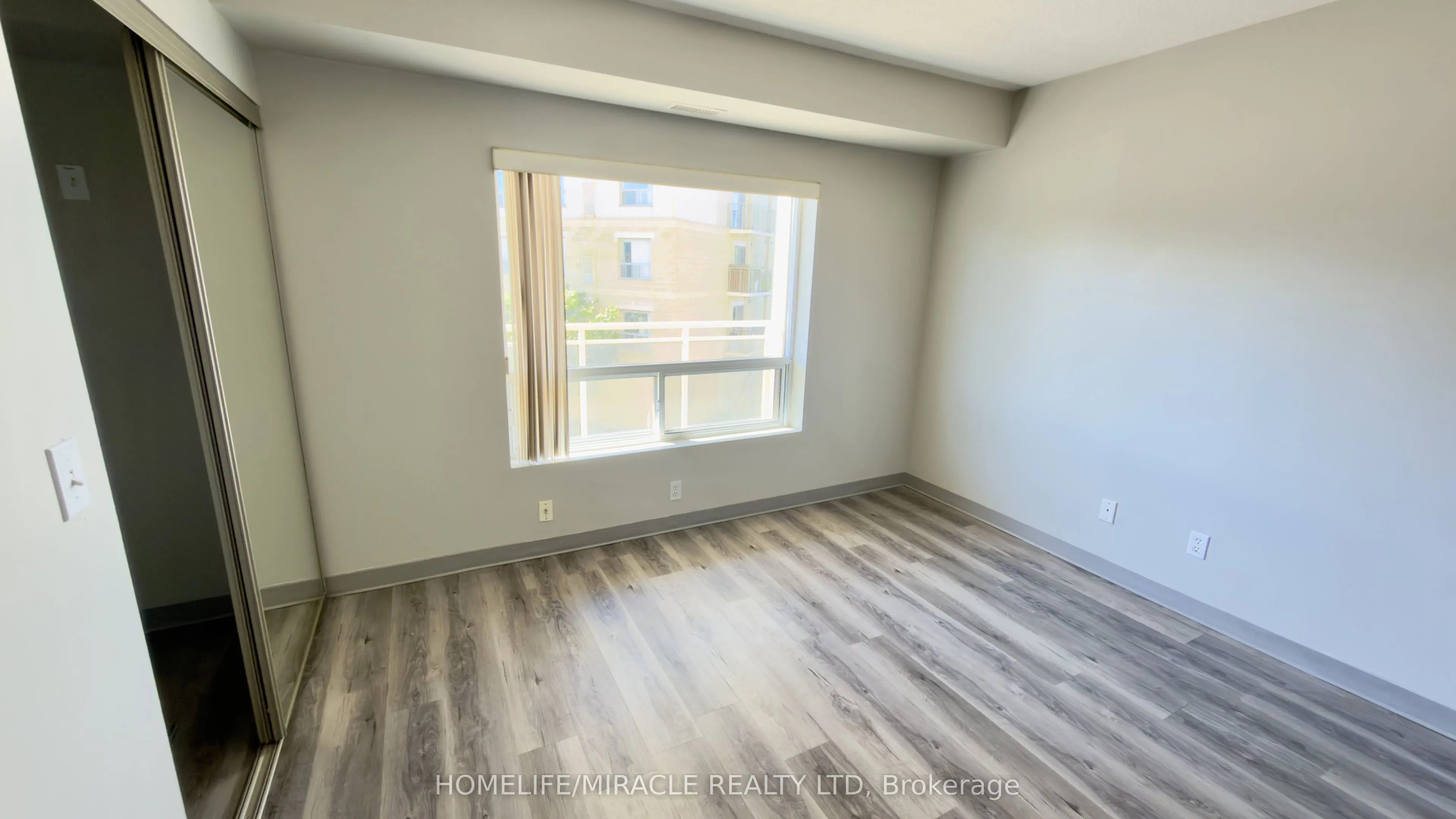 237 Auburn Drive #304